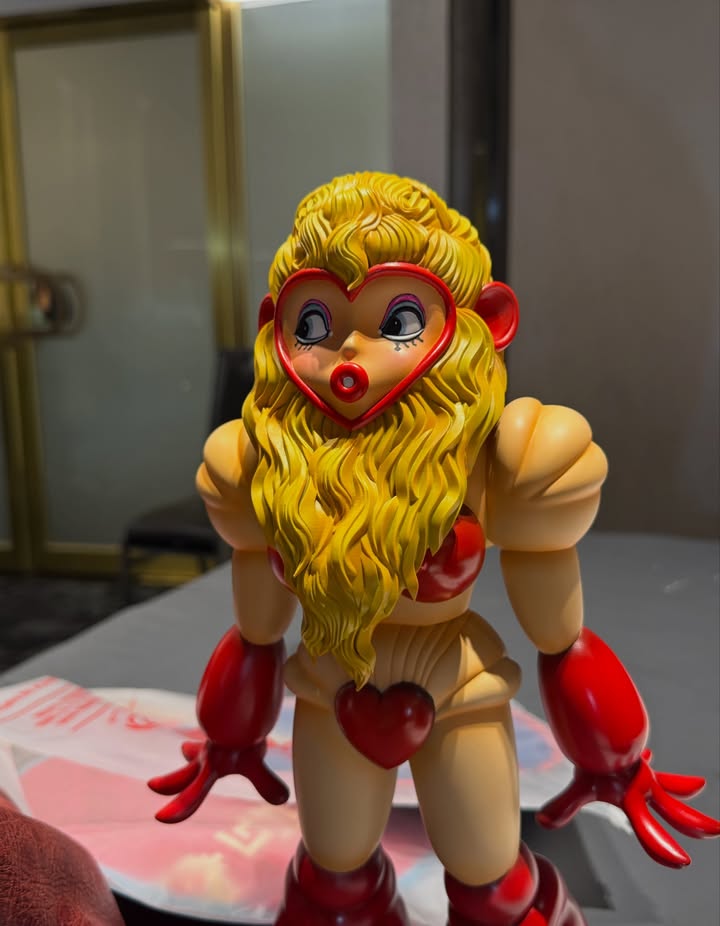 มอส - ภาณุวัฒน์ โสประดิษฐ