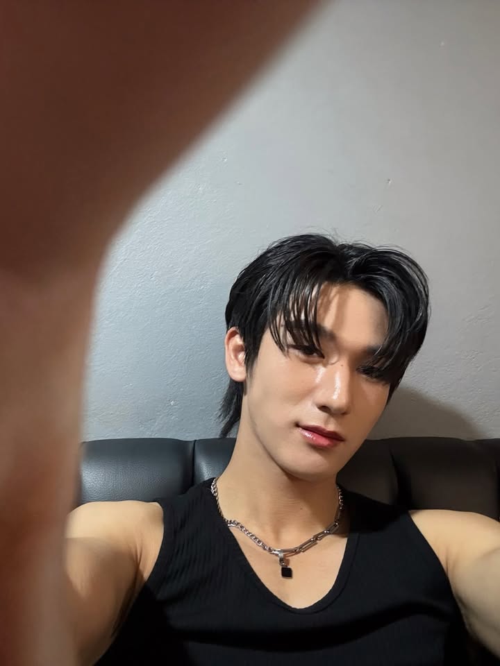 มอส - ภาณุวัฒน์ โสประดิษฐ