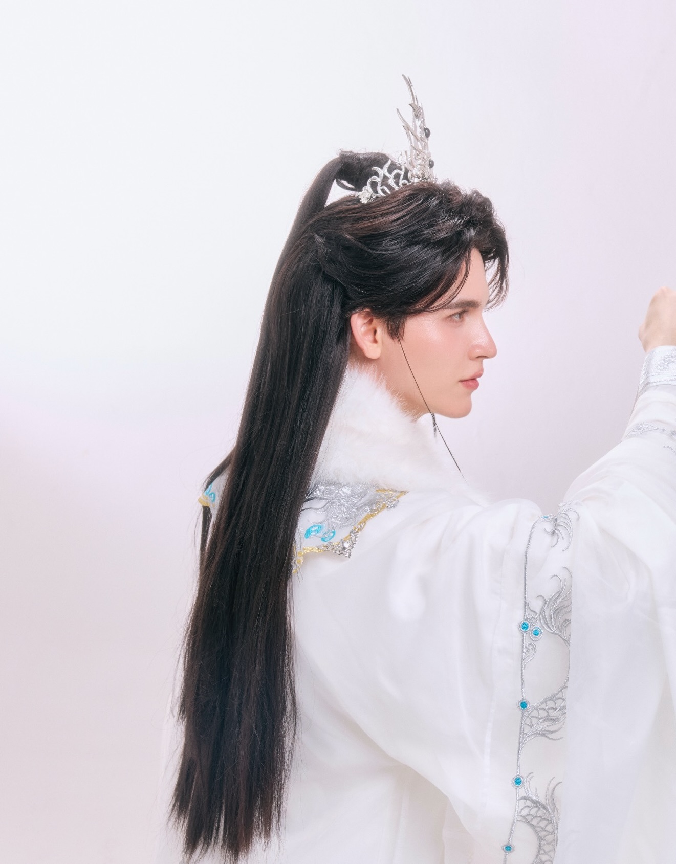 มอส - ภาณุวัฒน์ โสประดิษฐ