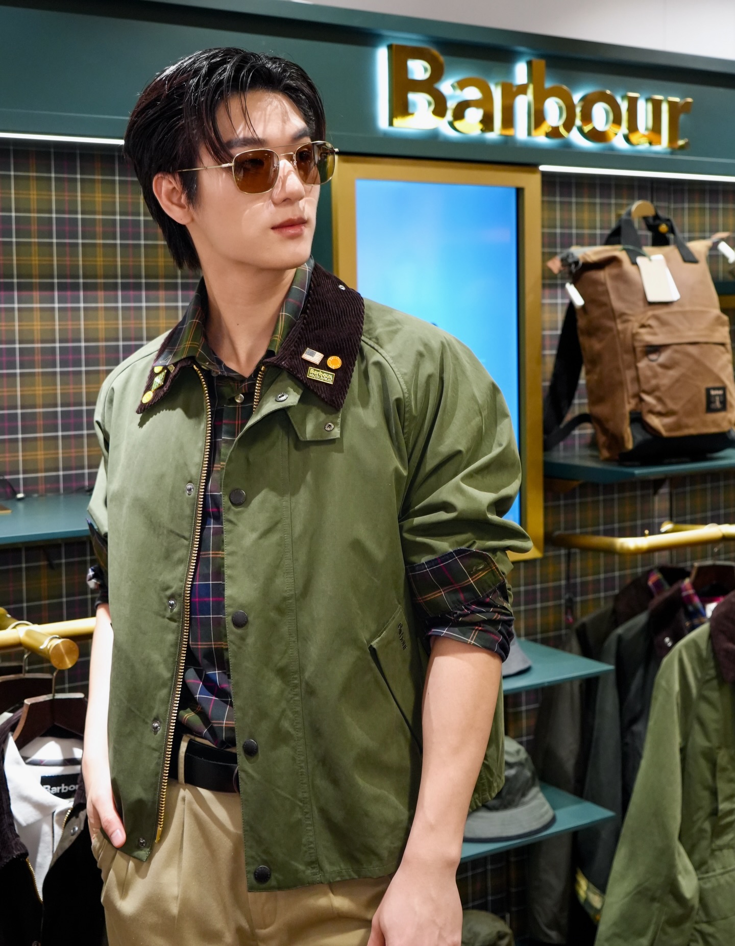 มอส - ภาณุวัฒน์ โสประดิษฐ