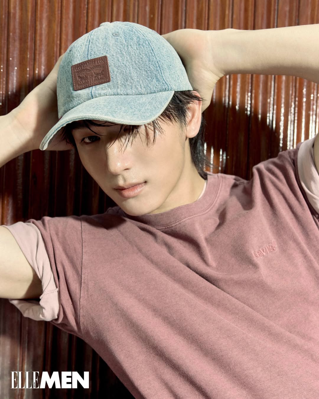 มอส - ภาณุวัฒน์ โสประดิษฐ