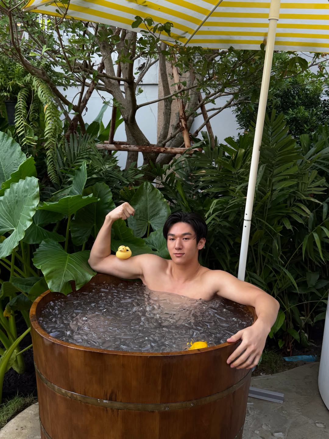 มอส - ภาณุวัฒน์ โสประดิษฐ