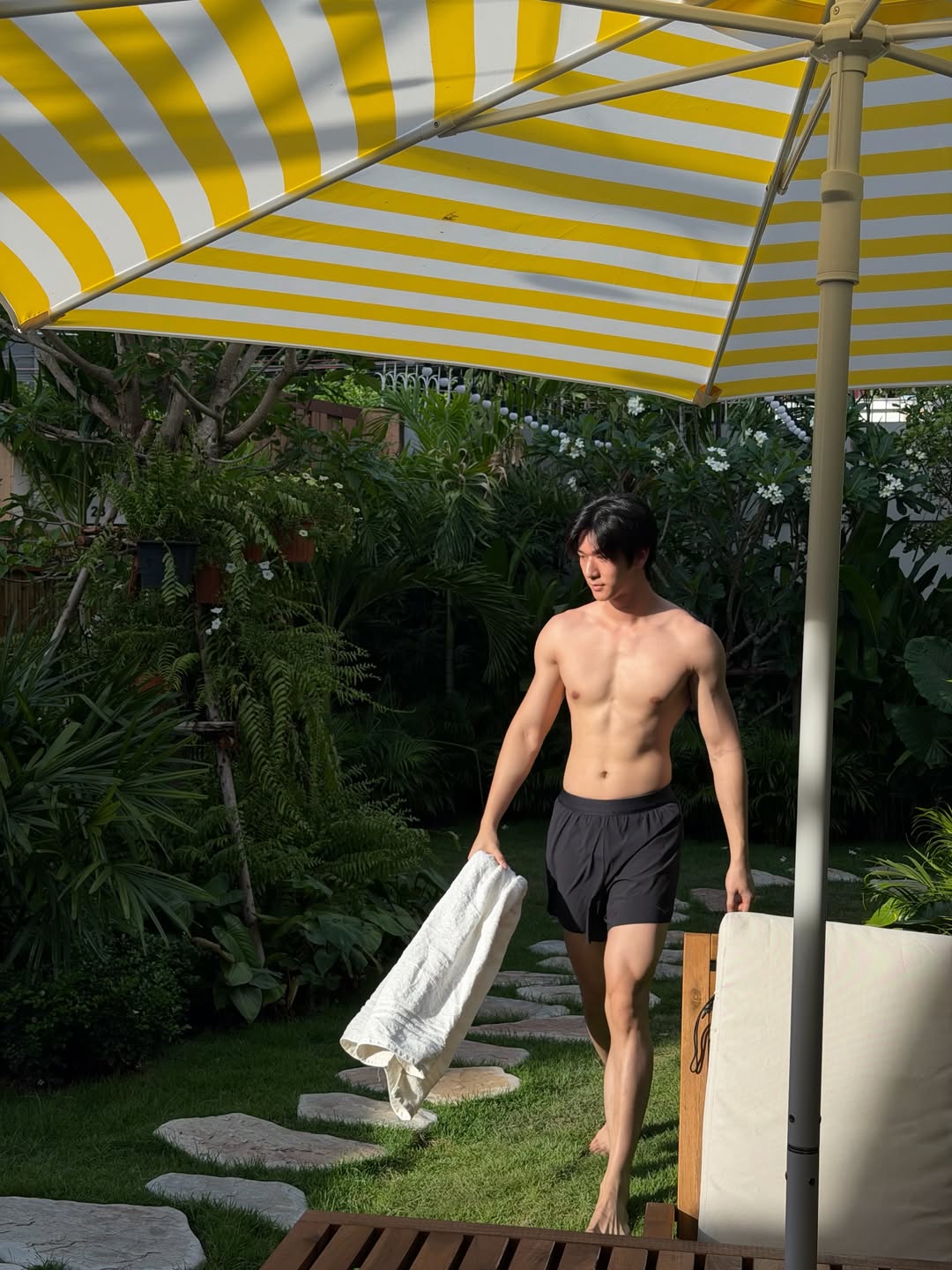 มอส - ภาณุวัฒน์ โสประดิษฐ