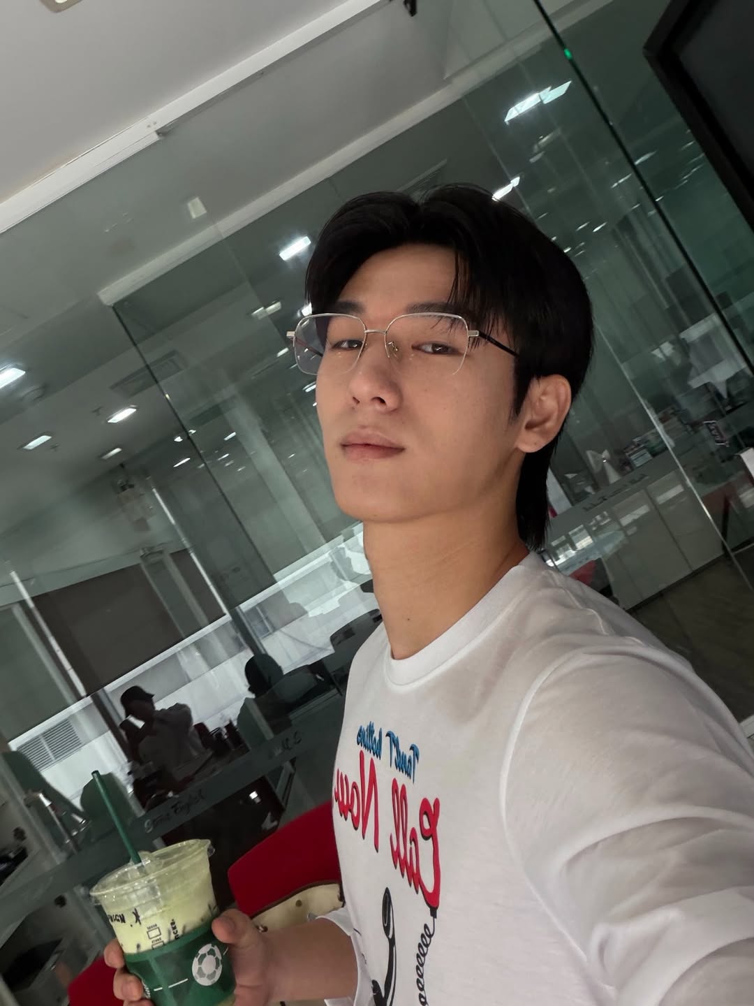 มอส - ภาณุวัฒน์ โสประดิษฐ