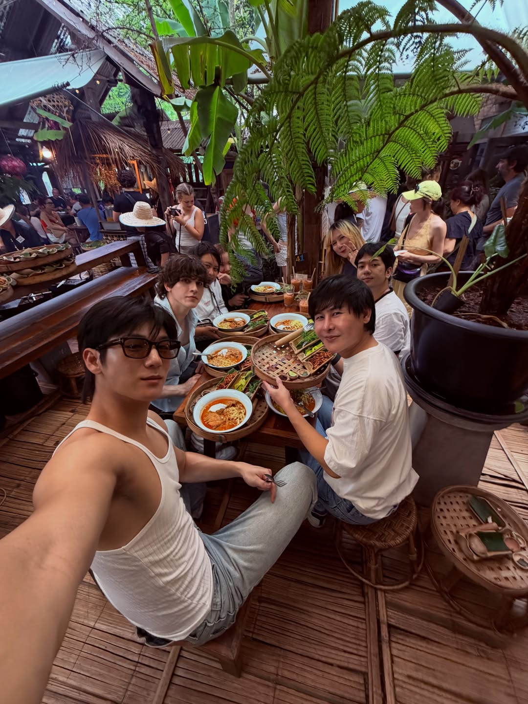 มอส - ภาณุวัฒน์ โสประดิษฐ