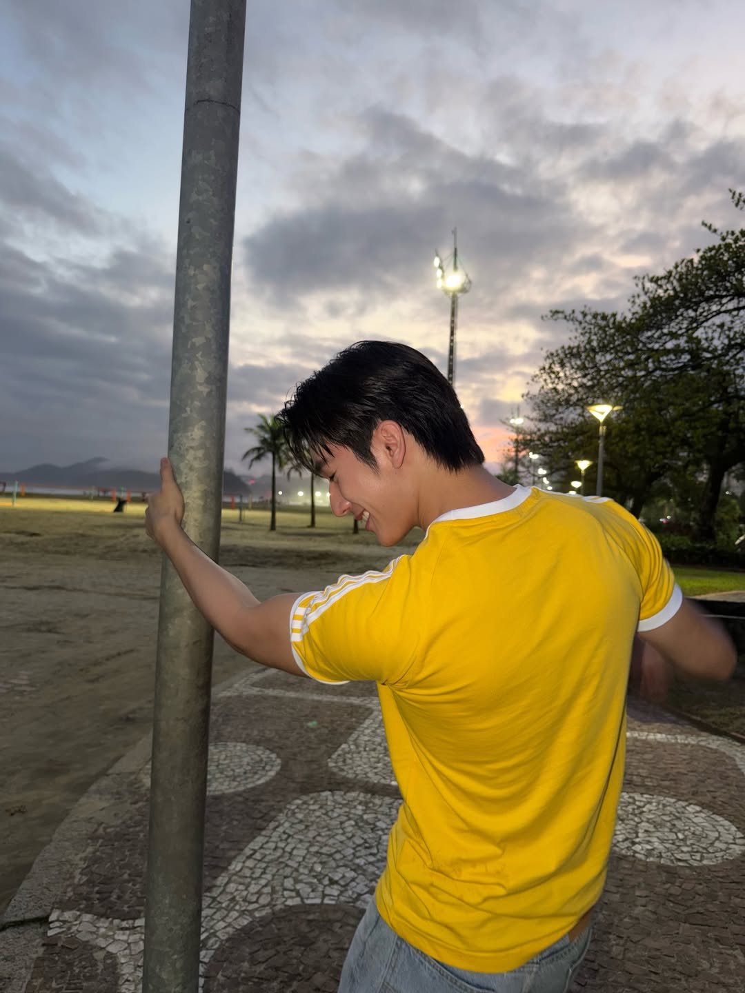 มอส - ภาณุวัฒน์ โสประดิษฐ