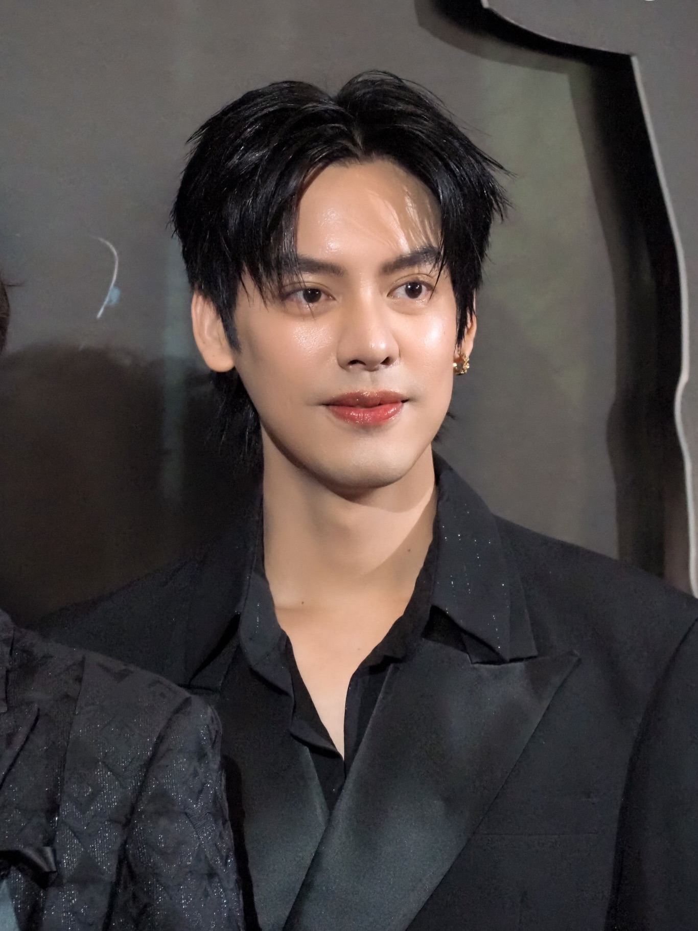 เต้ - ดาวิชญ์ กรีพลฤกษ์