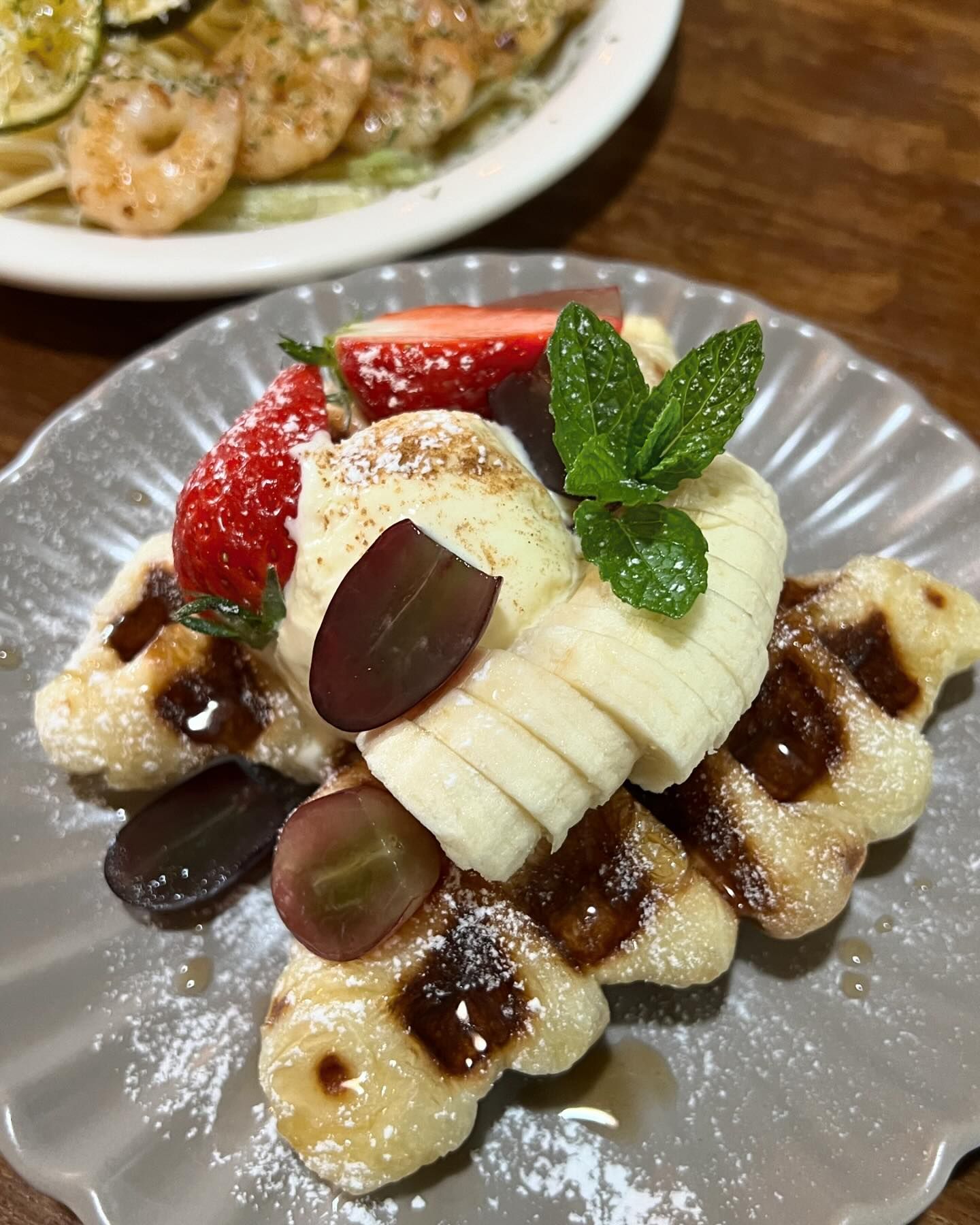 ฝน - ศนันธฉัตร ธนพัฒน์พิศาล