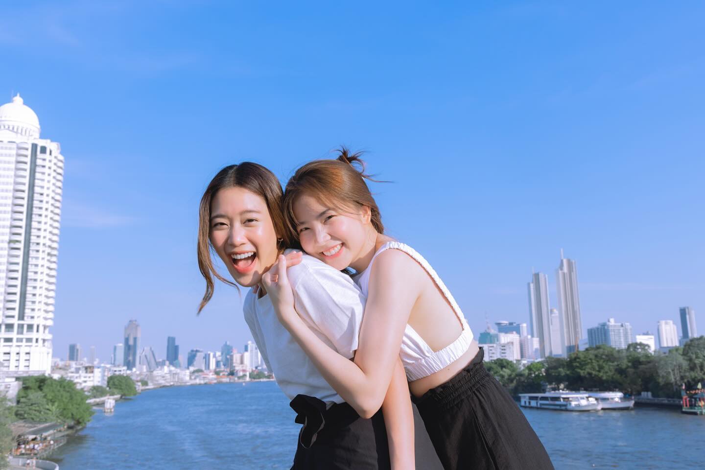 ฝน - ศนันธฉัตร ธนพัฒน์พิศาล