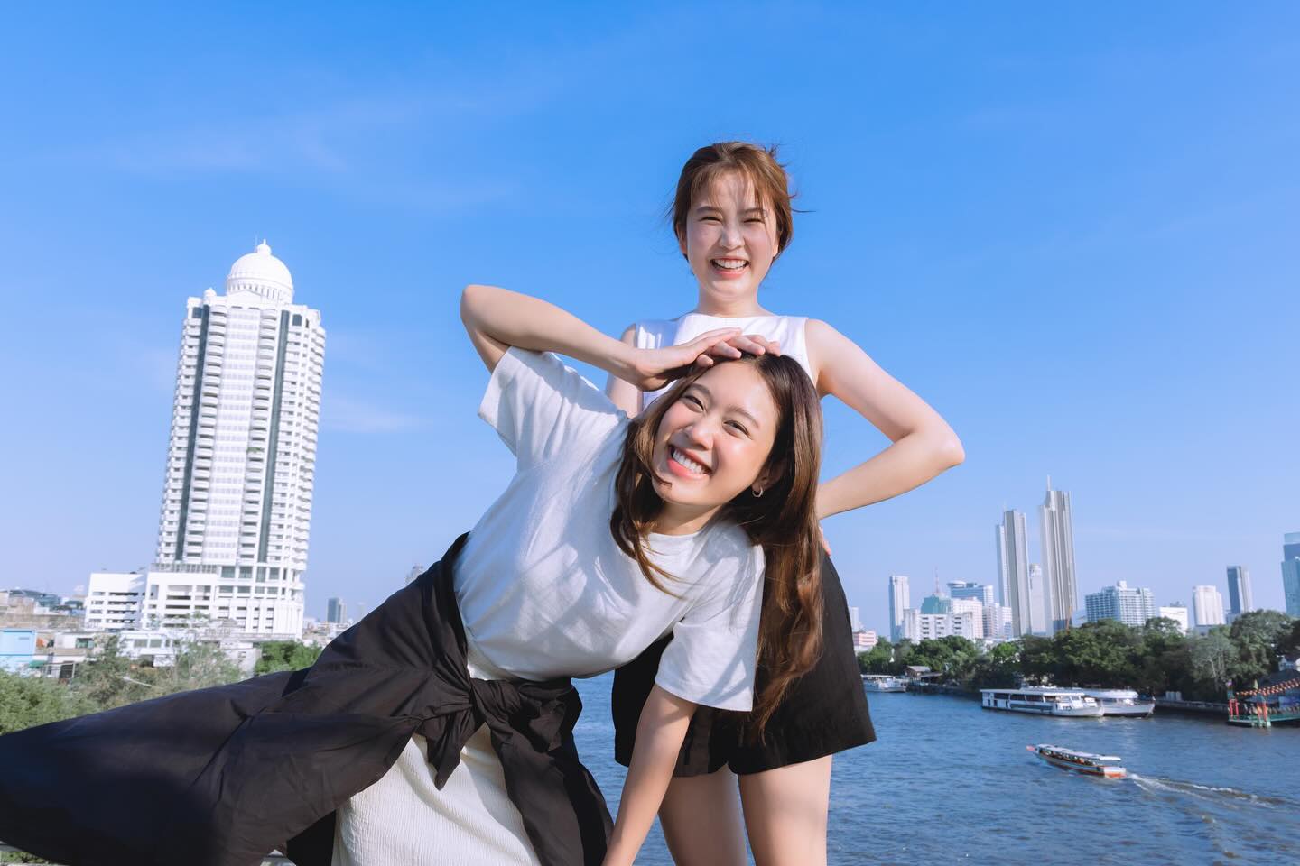 ฝน - ศนันธฉัตร ธนพัฒน์พิศาล