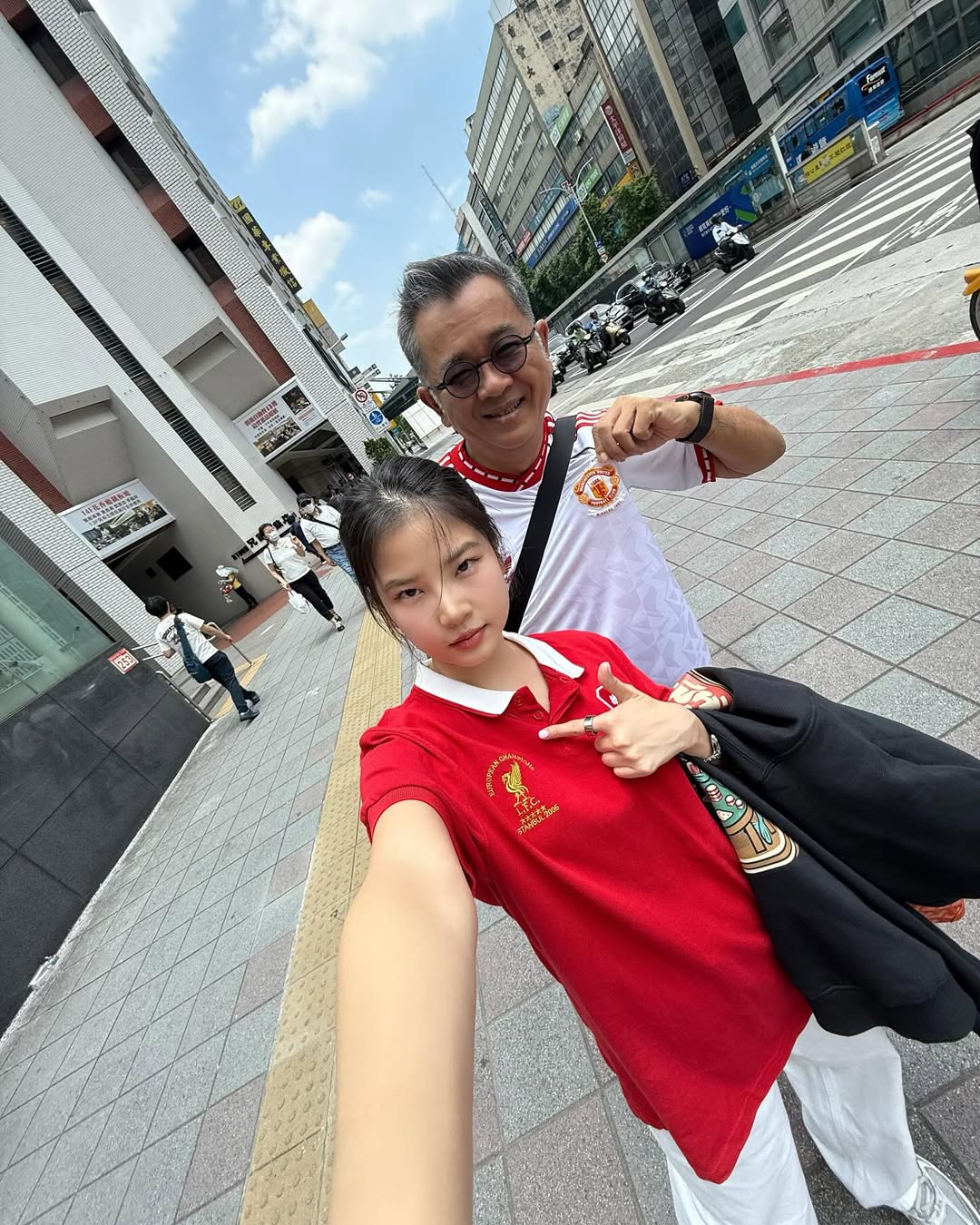 ฝน - ศนันธฉัตร ธนพัฒน์พิศาล