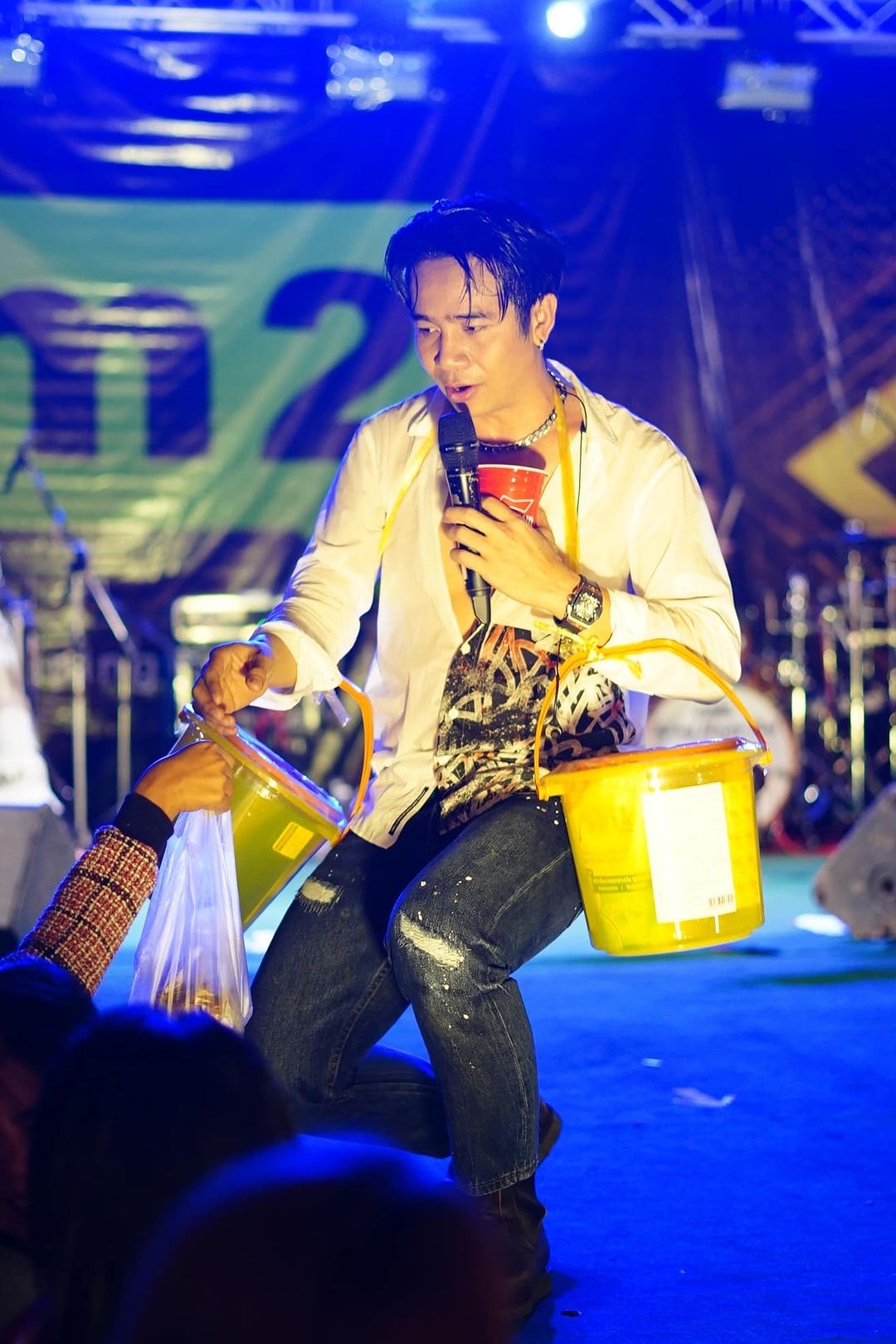 ก้อง ห้วยไร่