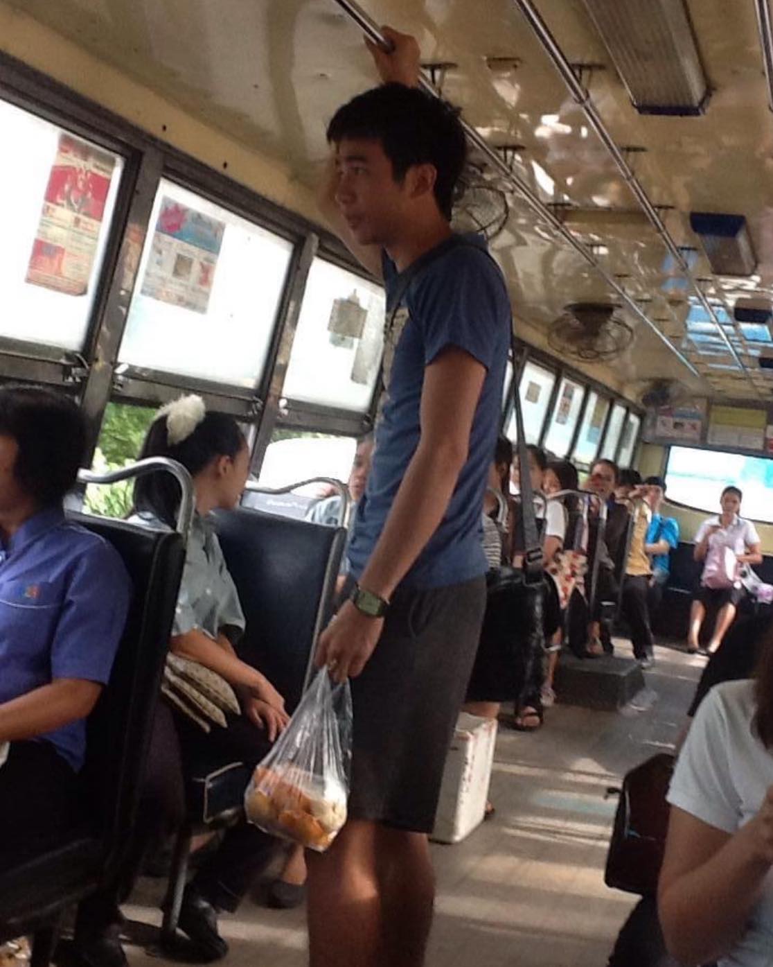 ก้อง ห้วยไร่