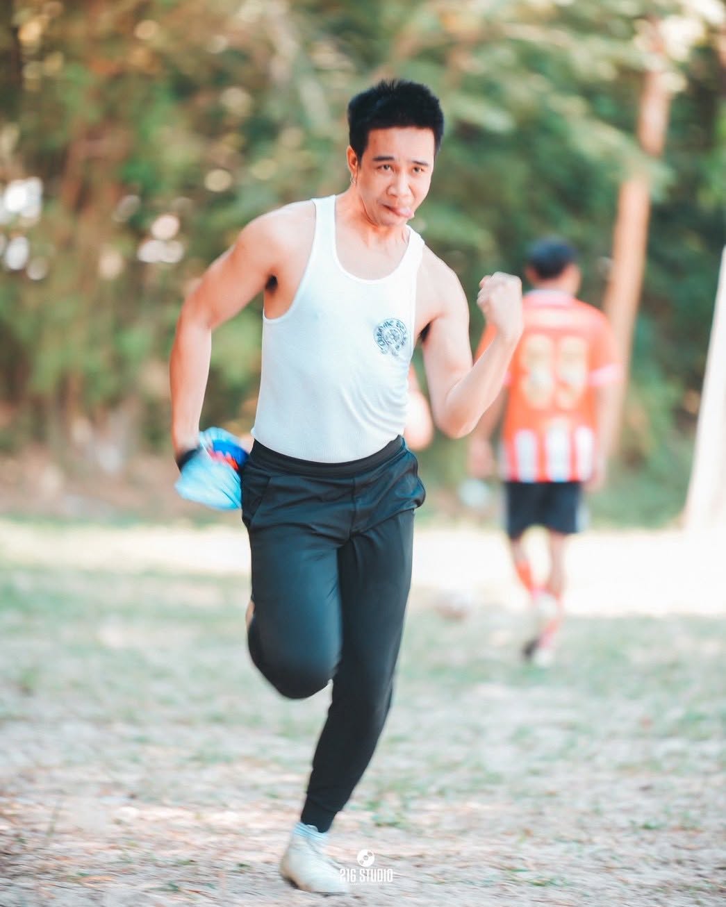 ก้อง ห้วยไร่