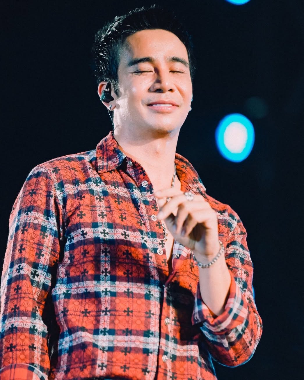 ก้อง ห้วยไร่