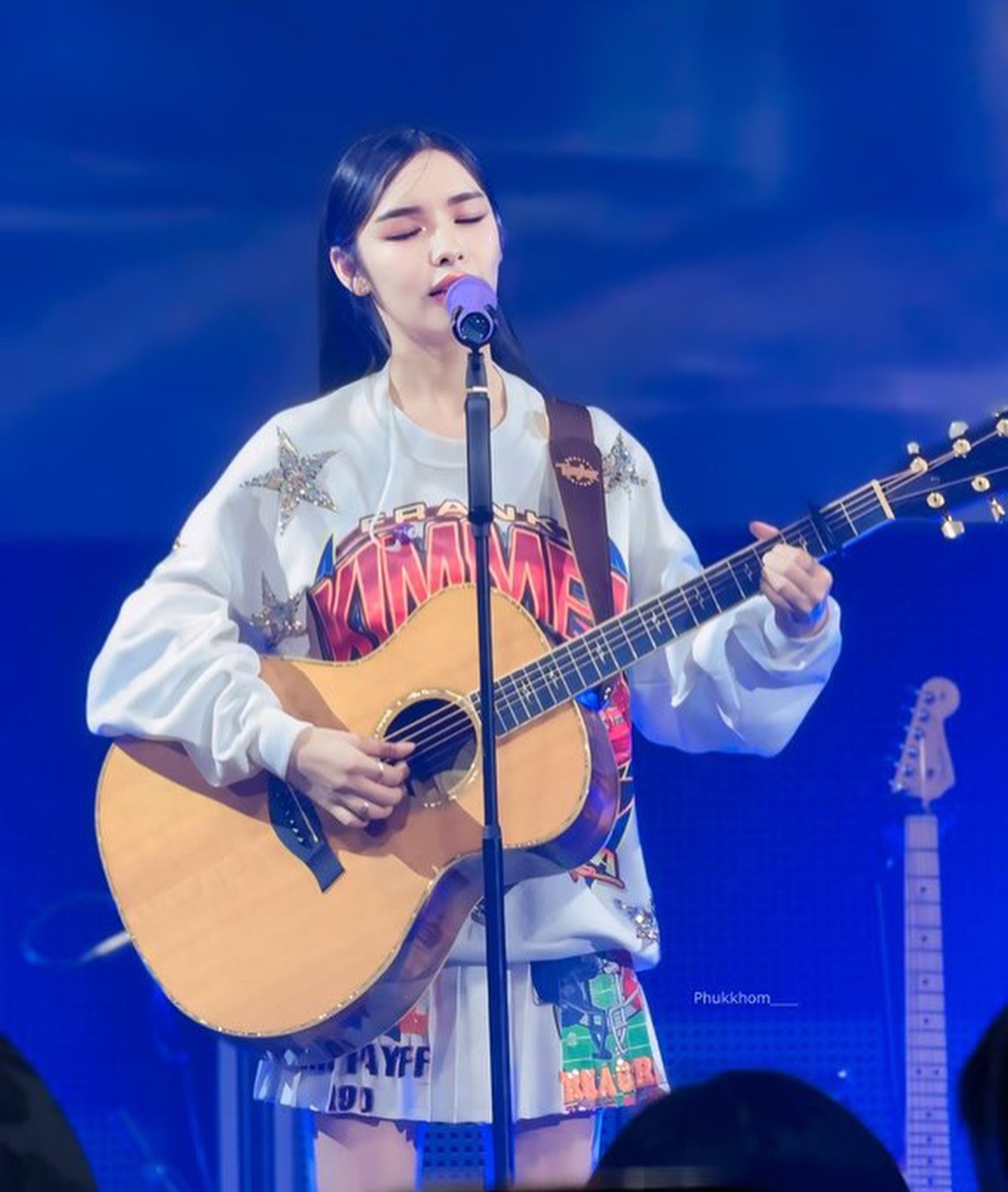ลูกแก้ว - กมลลักษณ์ แสงทรัพย์สิน