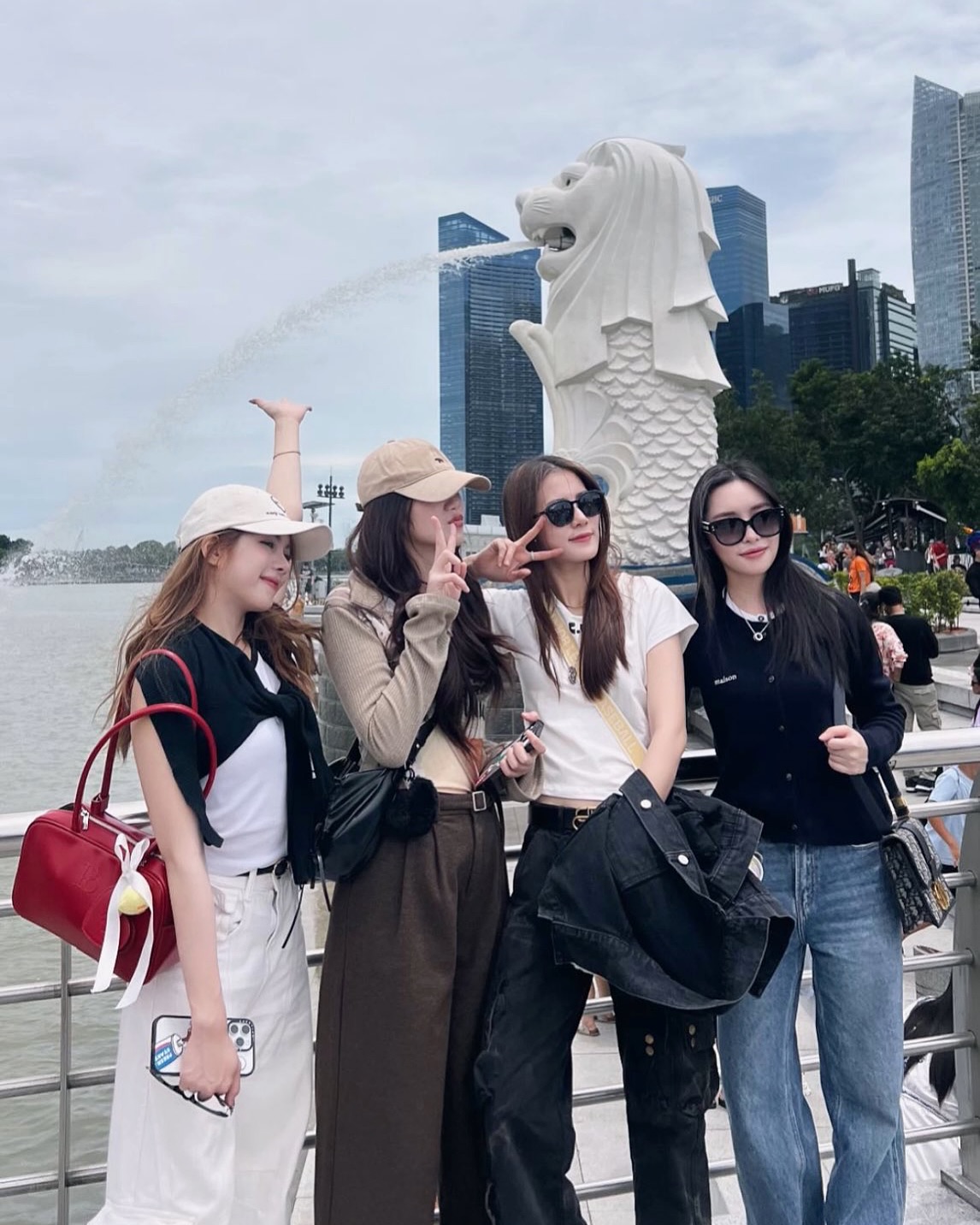 ลูกแก้ว - กมลลักษณ์ แสงทรัพย์สิน