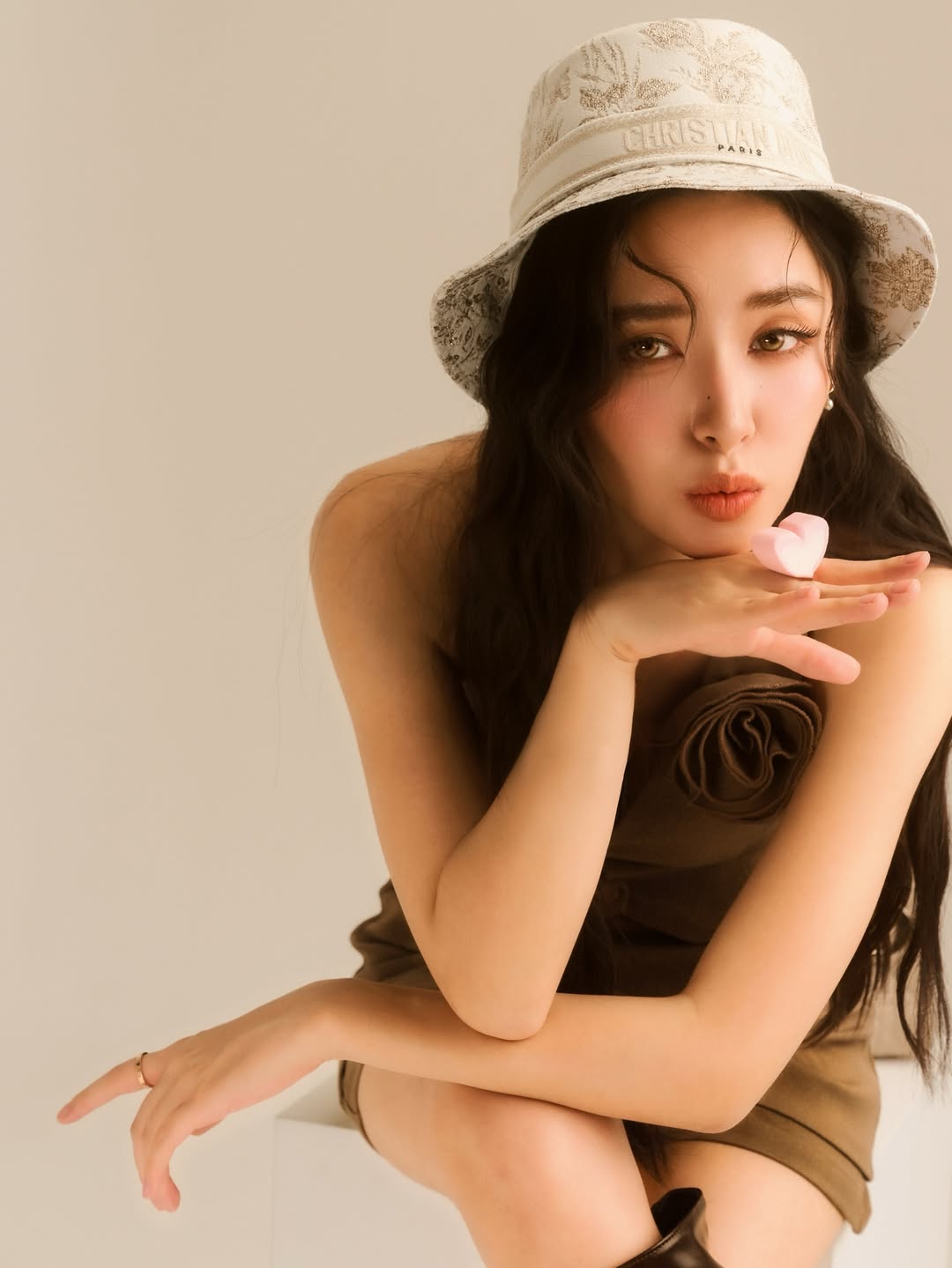 ลูกแก้ว - กมลลักษณ์ แสงทรัพย์สิน