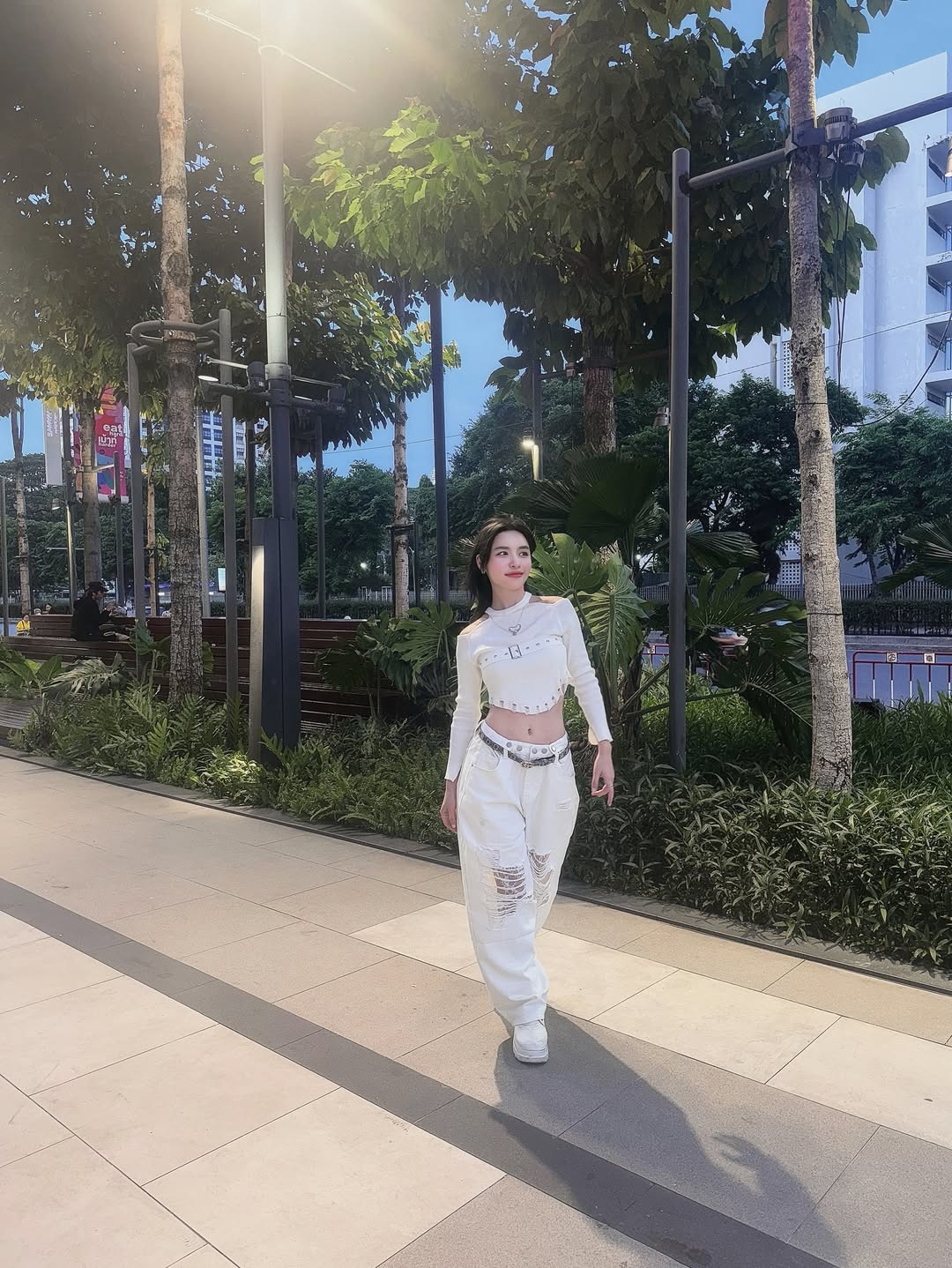 ลูกแก้ว - กมลลักษณ์ แสงทรัพย์สิน