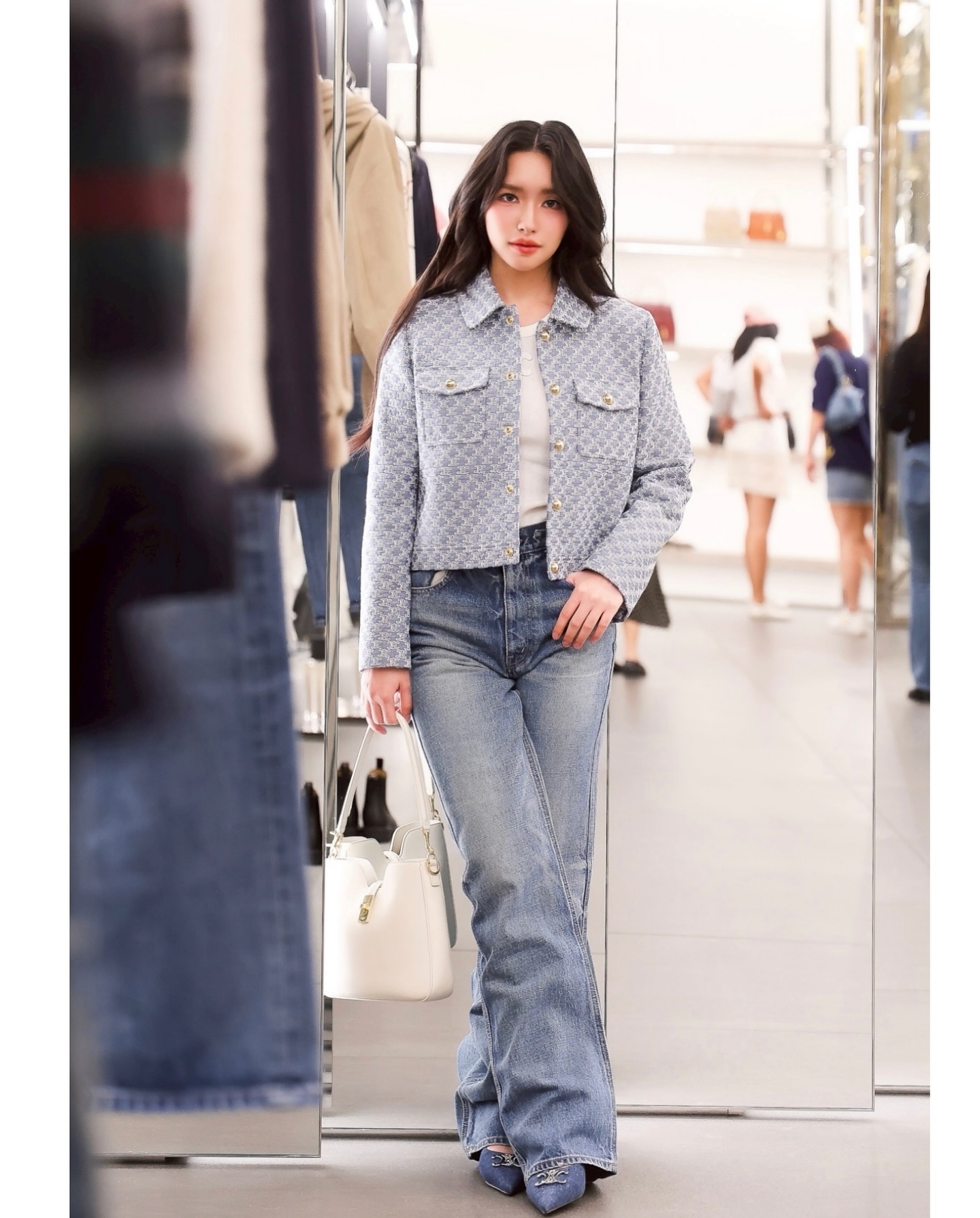 ลูกแก้ว - กมลลักษณ์ แสงทรัพย์สิน