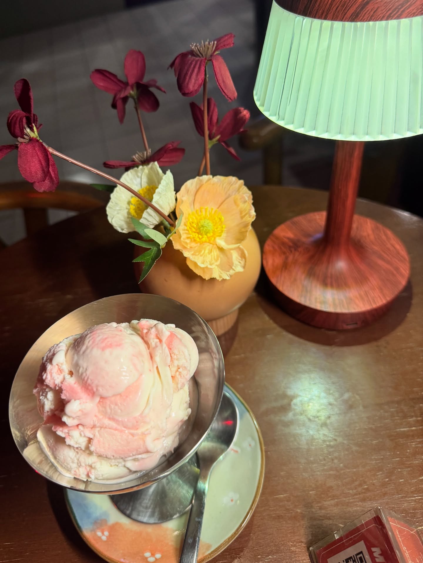 ลูกแก้ว - กมลลักษณ์ แสงทรัพย์สิน
