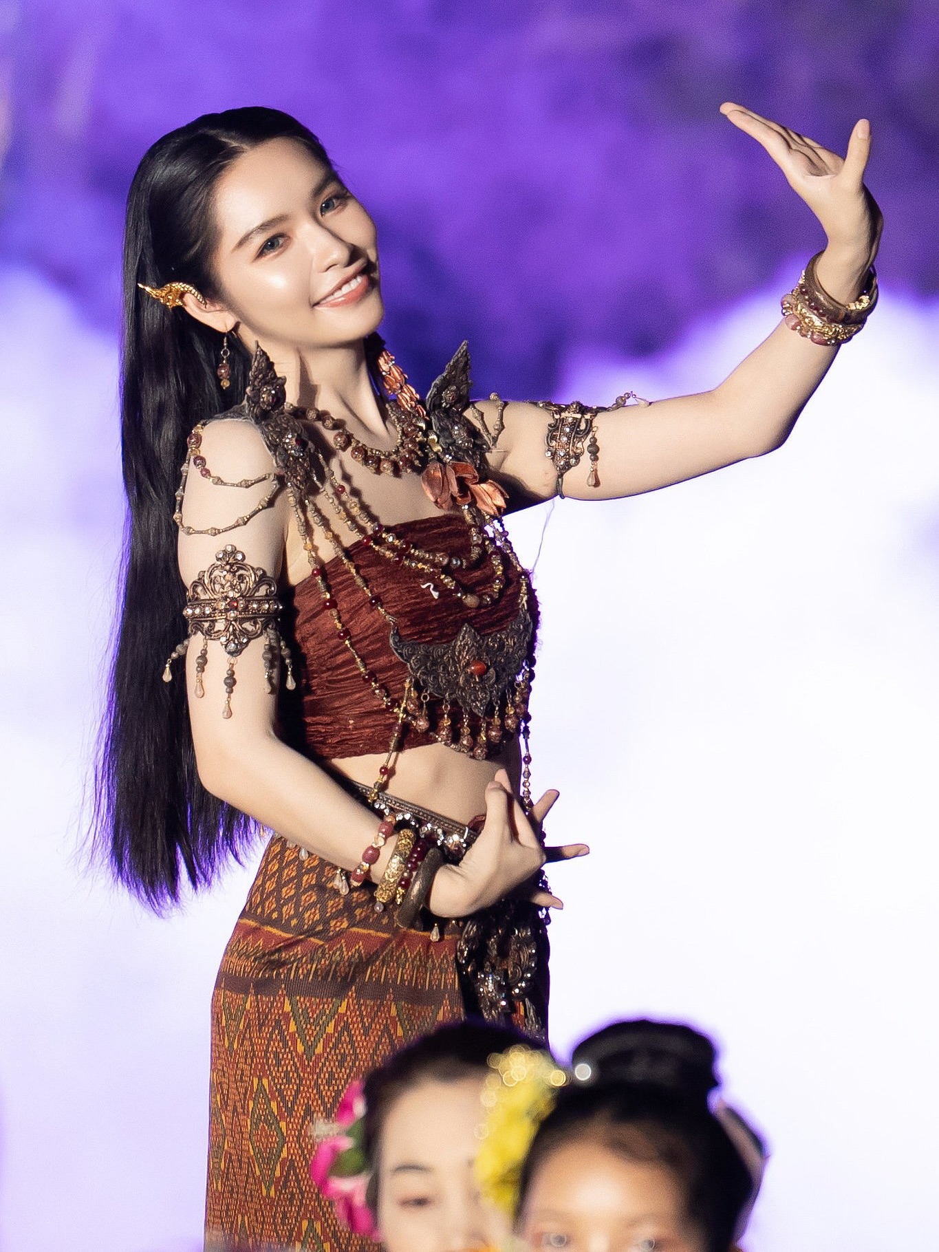 ลูกแก้ว - กมลลักษณ์ แสงทรัพย์สิน