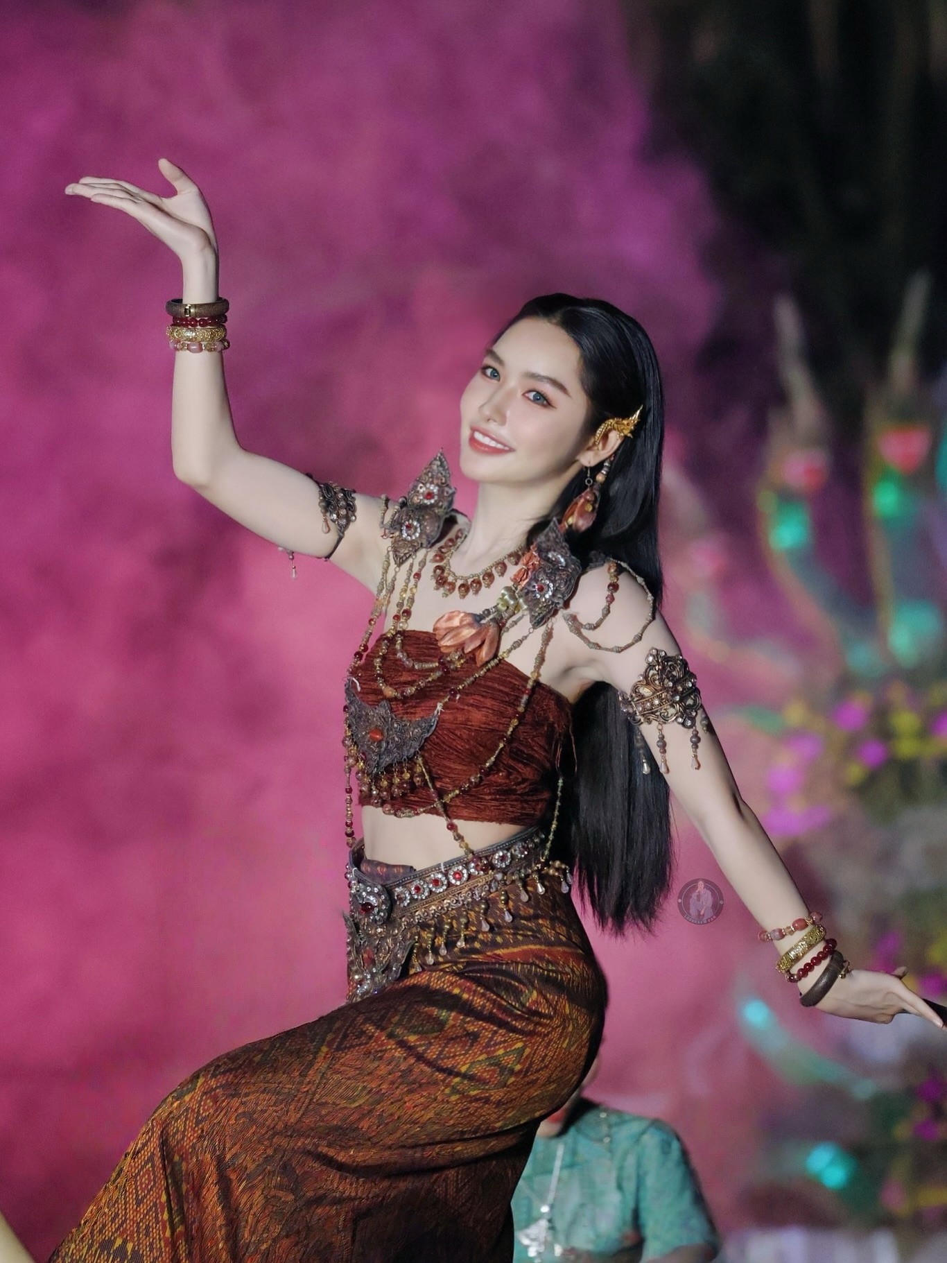 ลูกแก้ว - กมลลักษณ์ แสงทรัพย์สิน