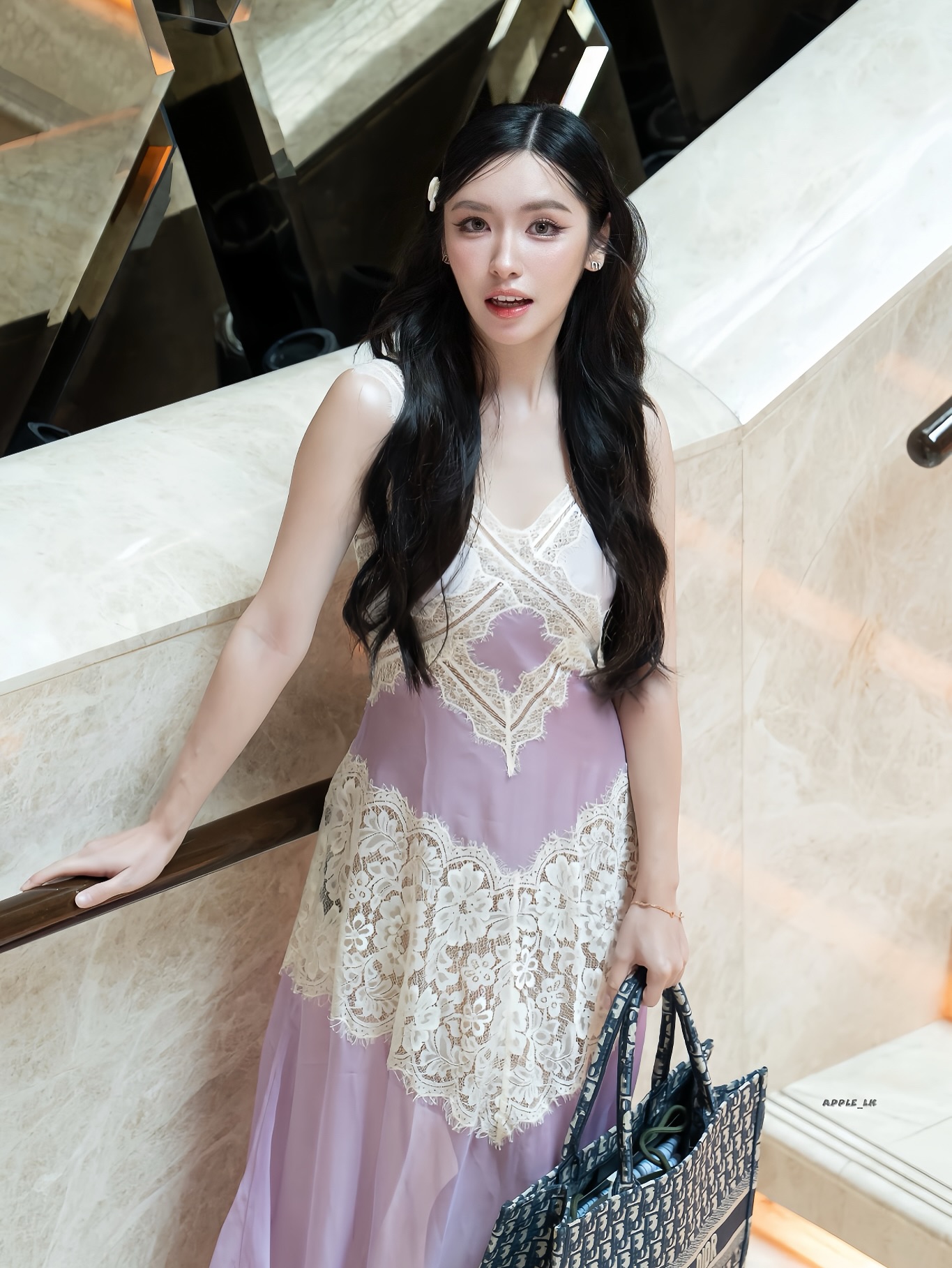 ลูกแก้ว - กมลลักษณ์ แสงทรัพย์สิน