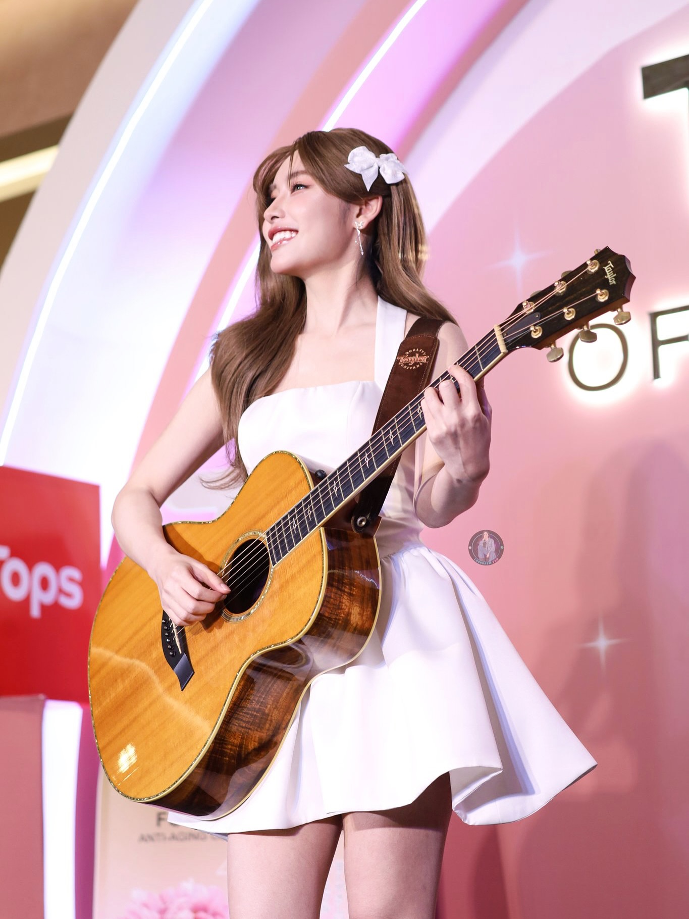 ลูกแก้ว - กมลลักษณ์ แสงทรัพย์สิน