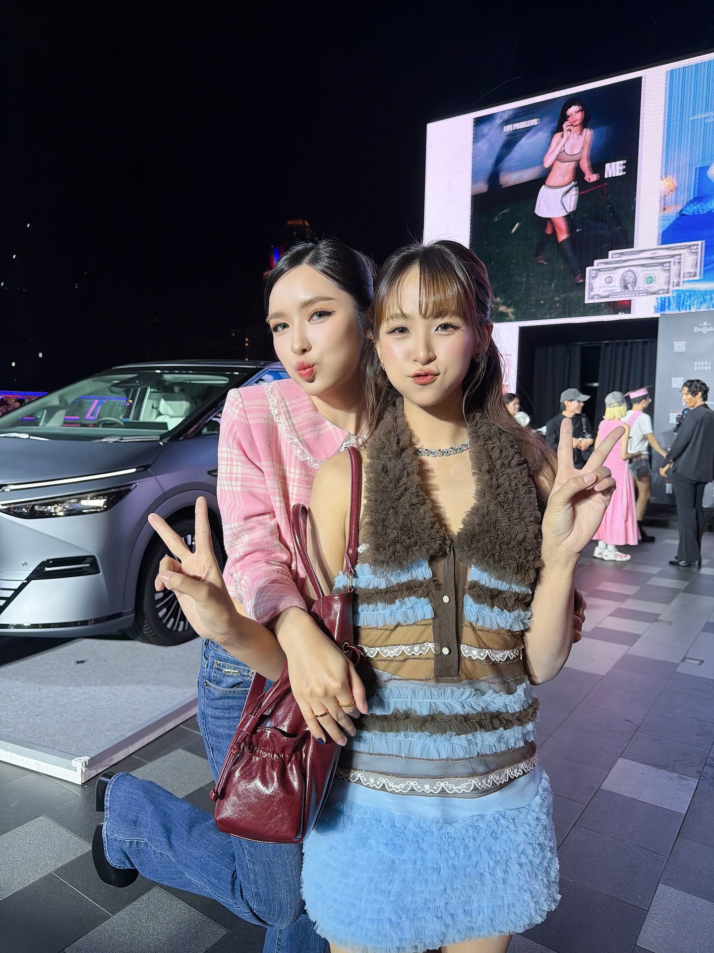 ลูกแก้ว - กมลลักษณ์ แสงทรัพย์สิน