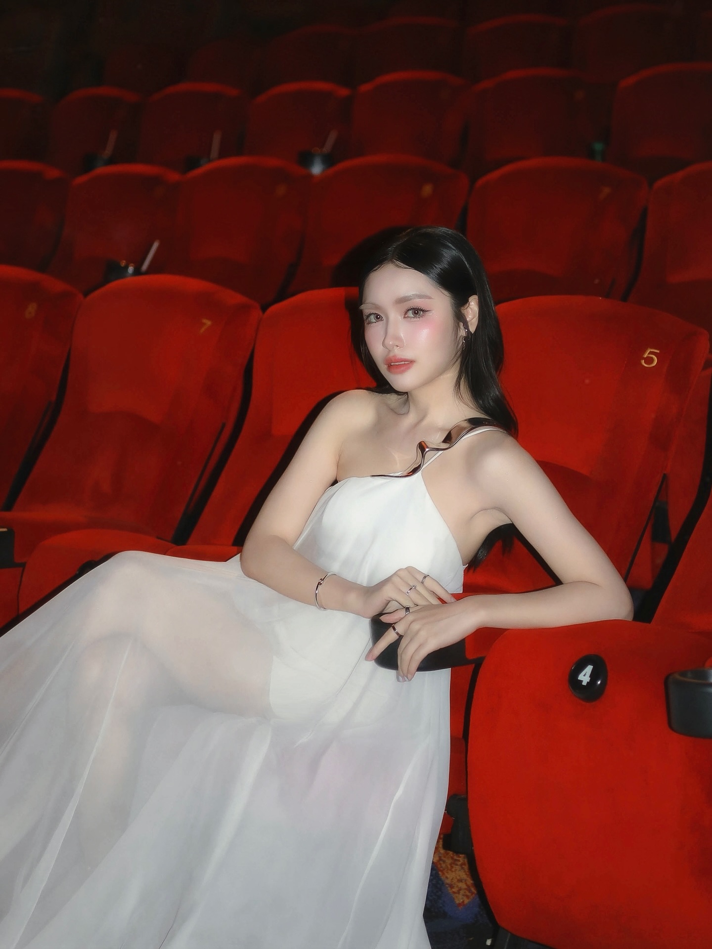 ลูกแก้ว - กมลลักษณ์ แสงทรัพย์สิน