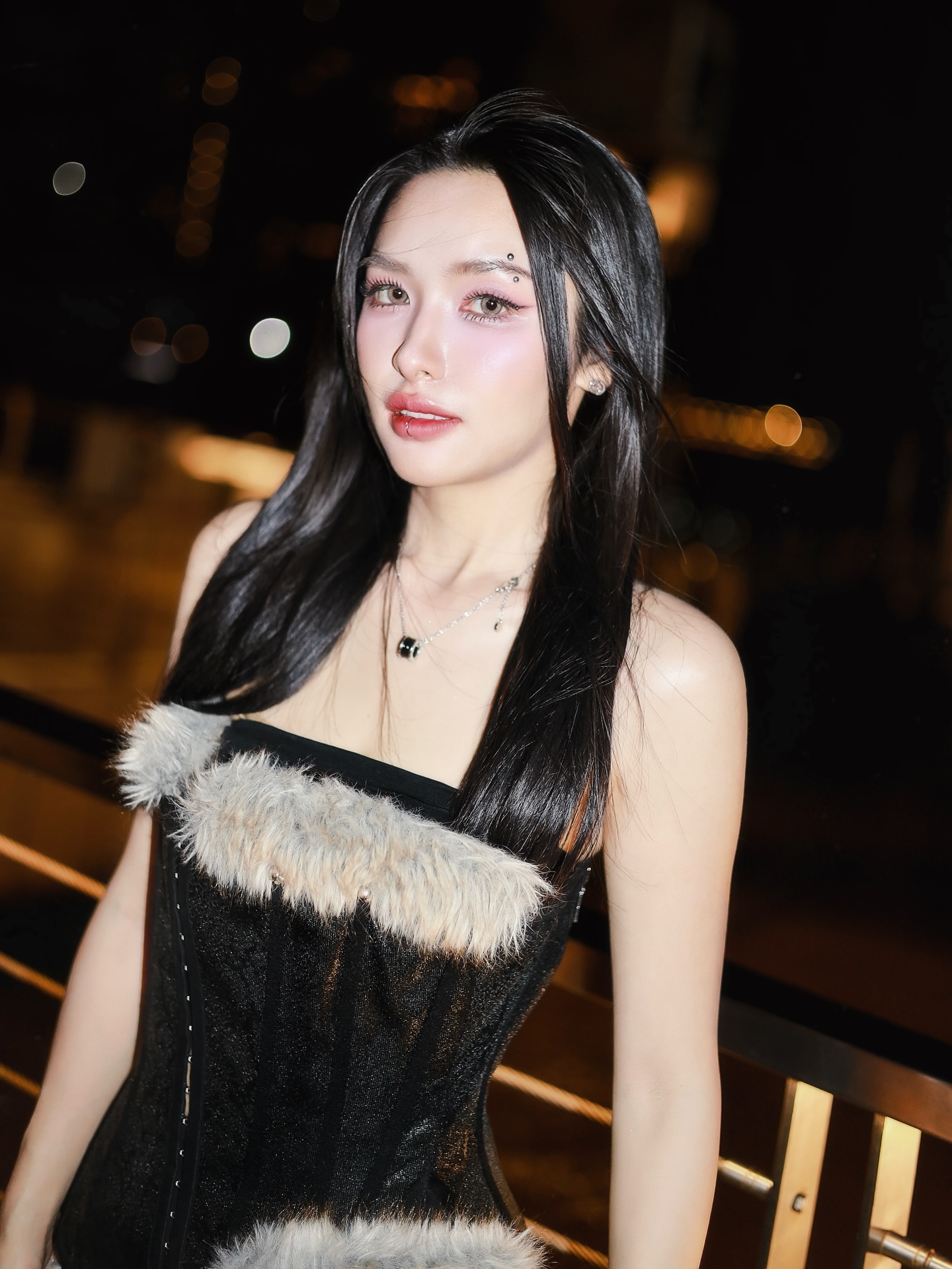 ลูกแก้ว - กมลลักษณ์ แสงทรัพย์สิน