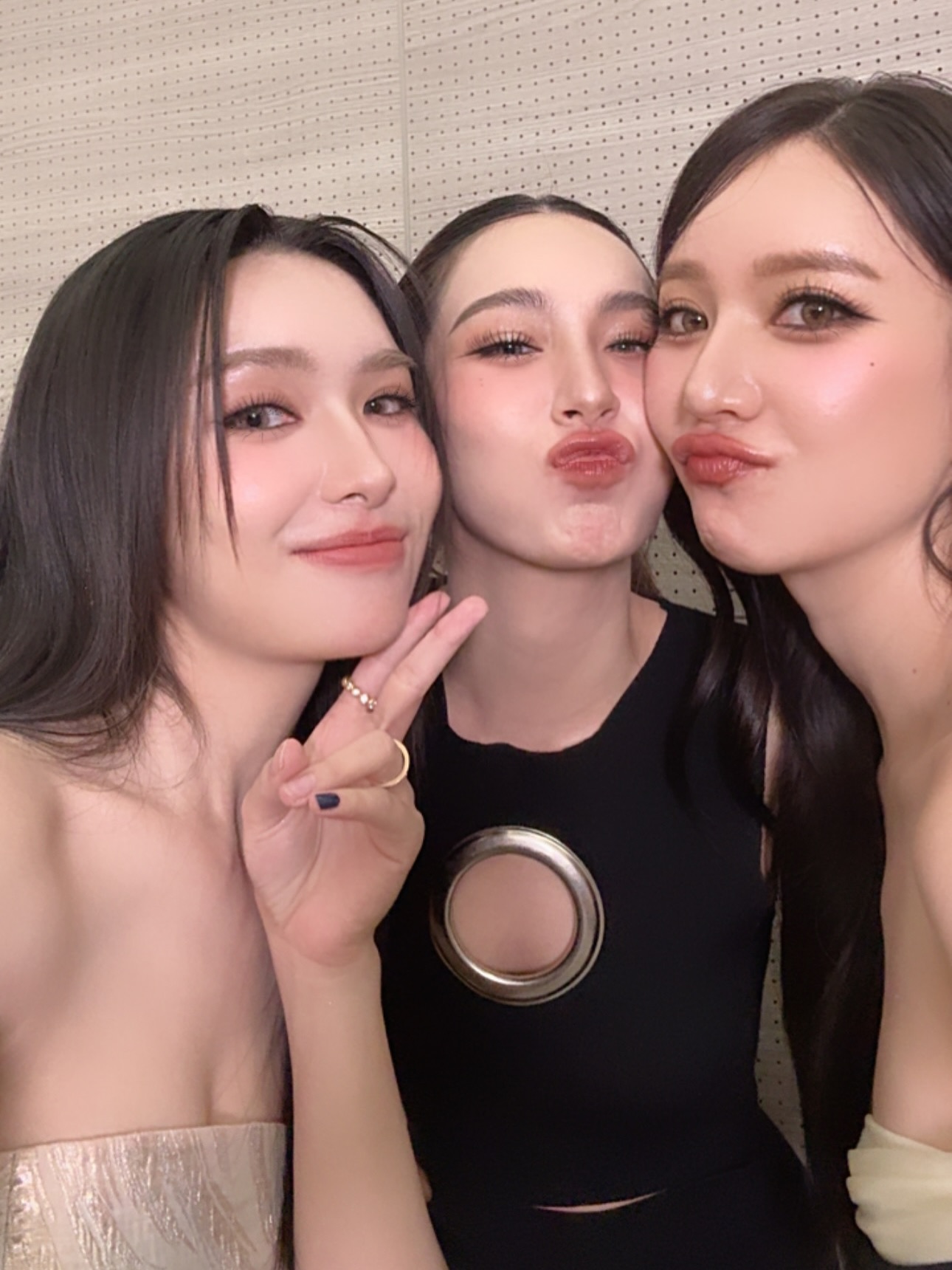 ลูกแก้ว - กมลลักษณ์ แสงทรัพย์สิน