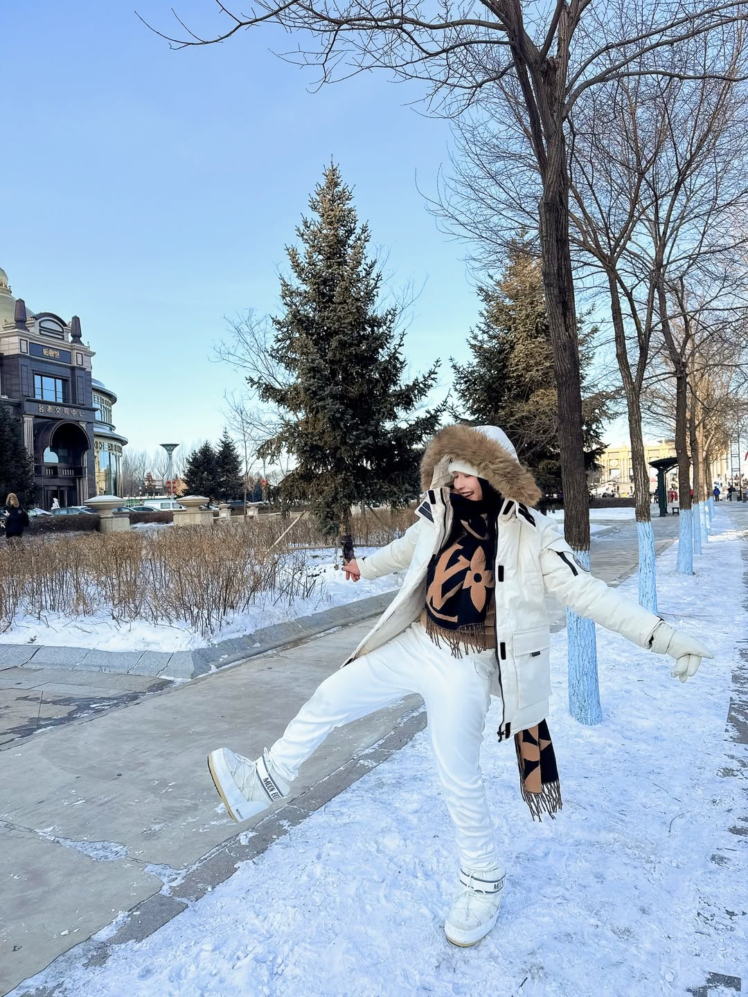 ลูกแก้ว - กมลลักษณ์ แสงทรัพย์สิน