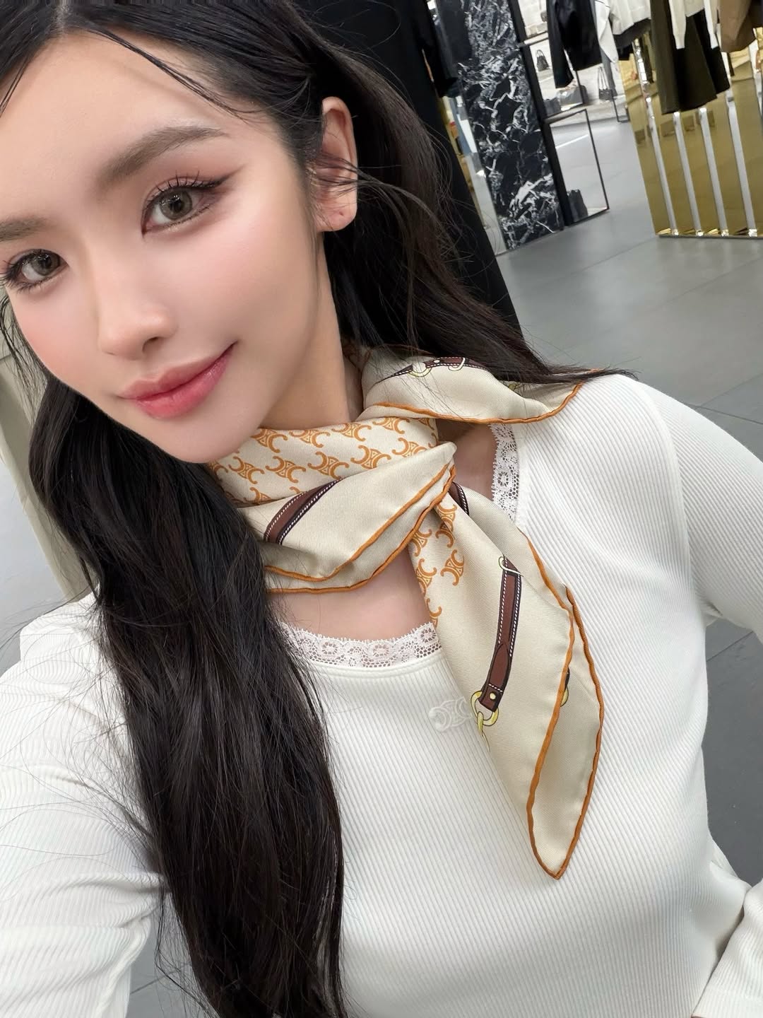 ลูกแก้ว - กมลลักษณ์ แสงทรัพย์สิน