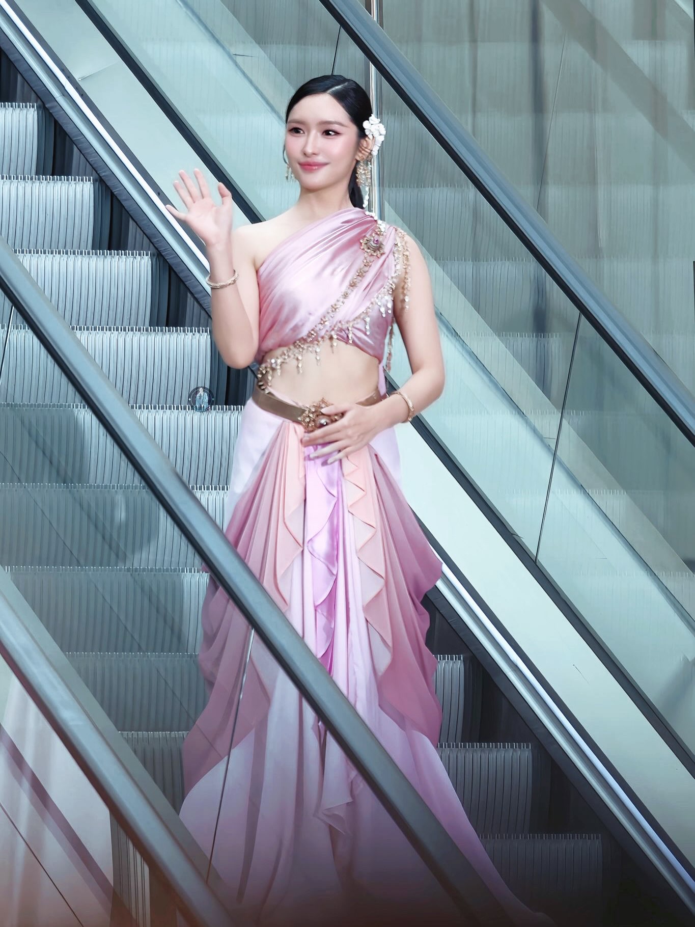 ลูกแก้ว - กมลลักษณ์ แสงทรัพย์สิน