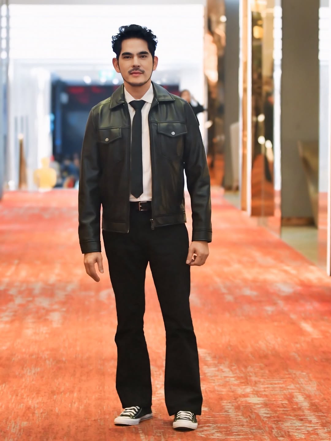 บิ๊ก - ศรุต วิจิตรานนท์