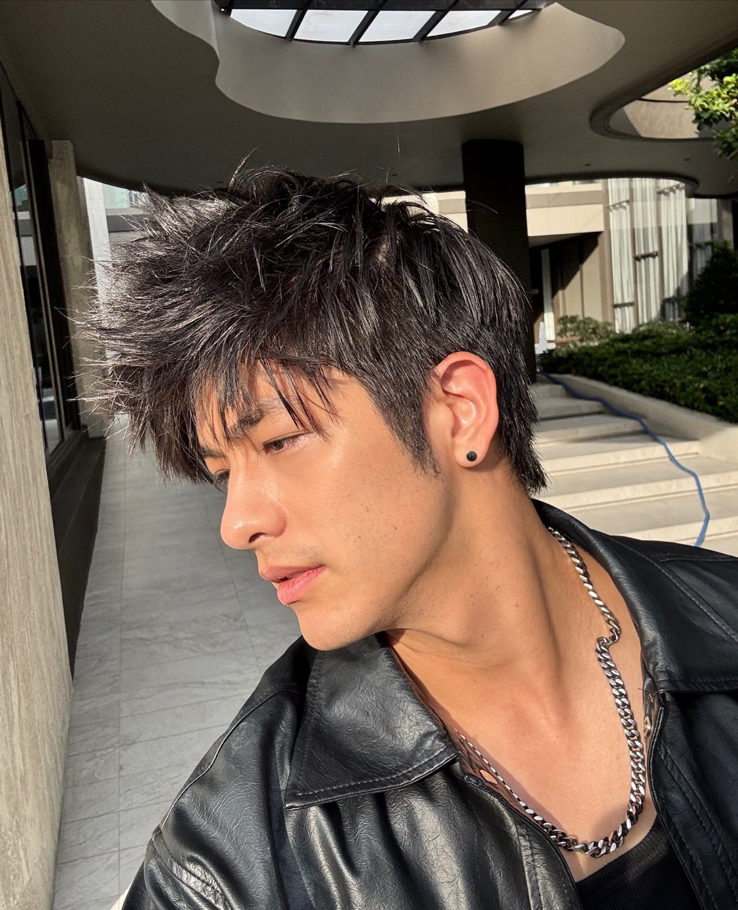 ลุค - อิชิคาว่า พลาวเด้น