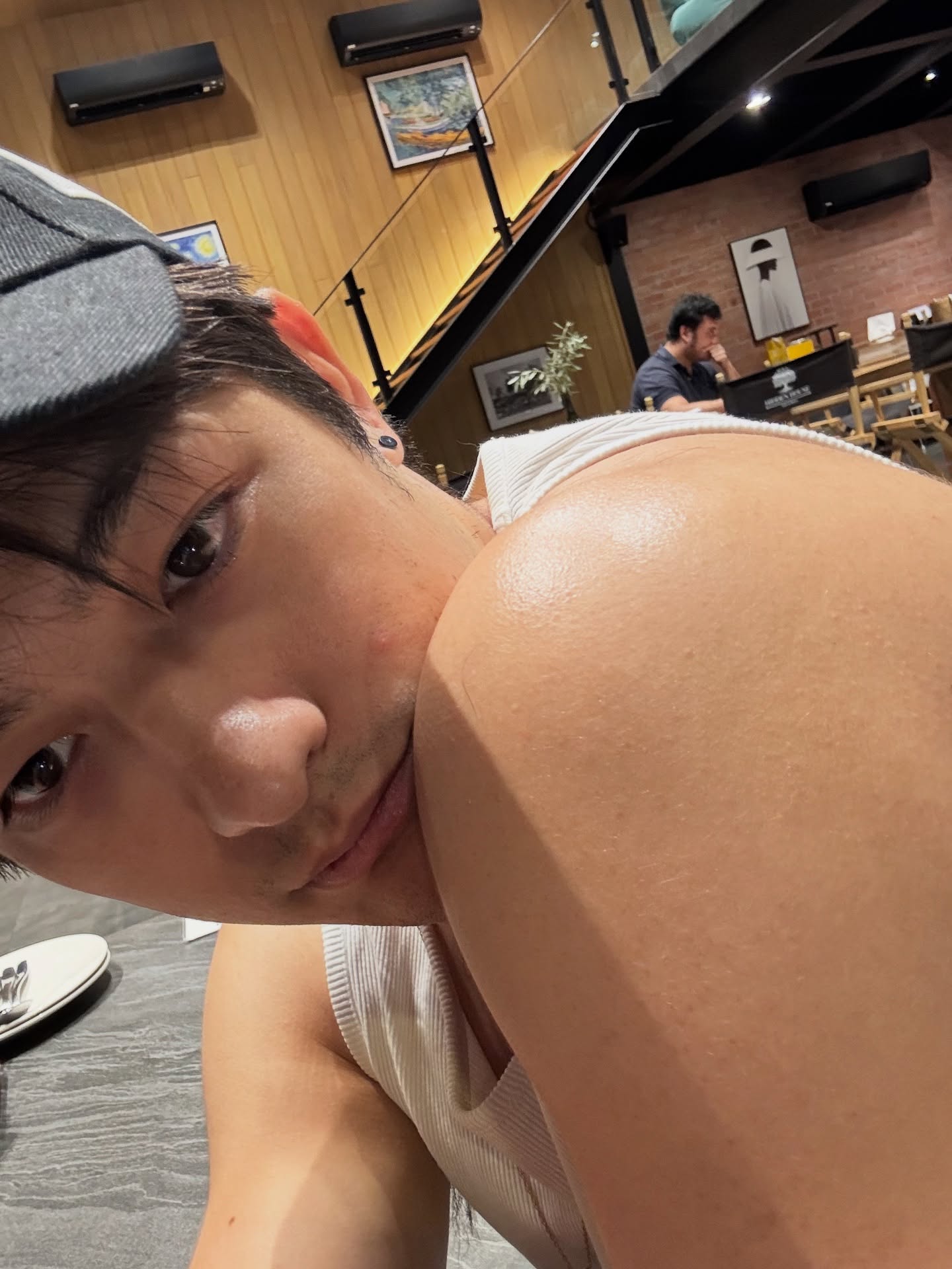 ลุค - อิชิคาว่า พลาวเด้น