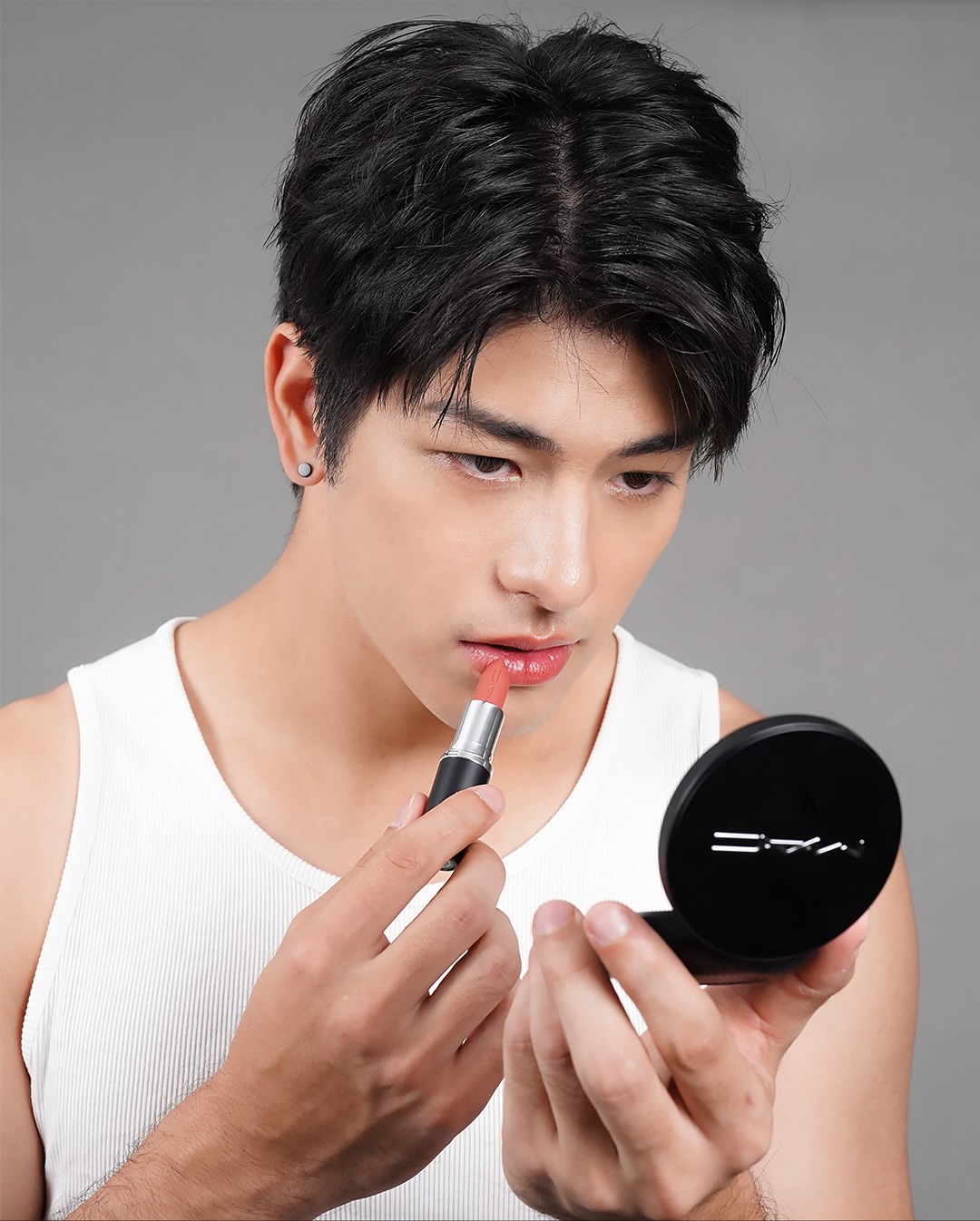 ลุค - อิชิคาว่า พลาวเด้น