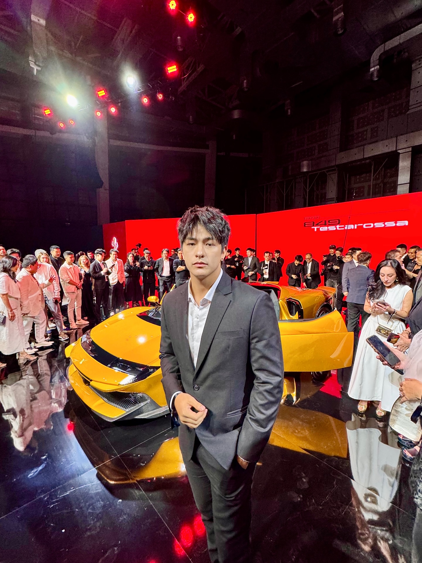 ลุค - อิชิคาว่า พลาวเด้น