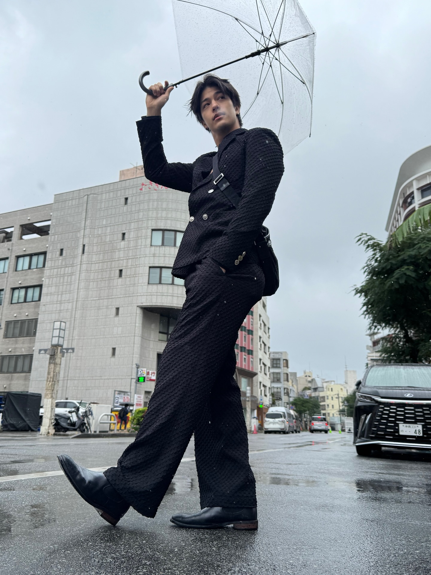 ลุค - อิชิคาว่า พลาวเด้น