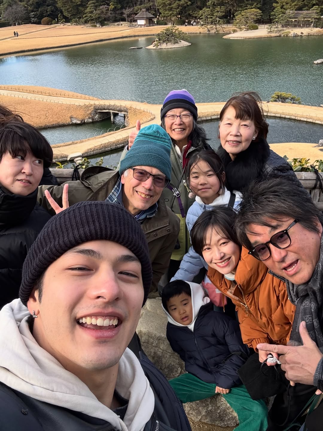 ลุค - อิชิคาว่า พลาวเด้น