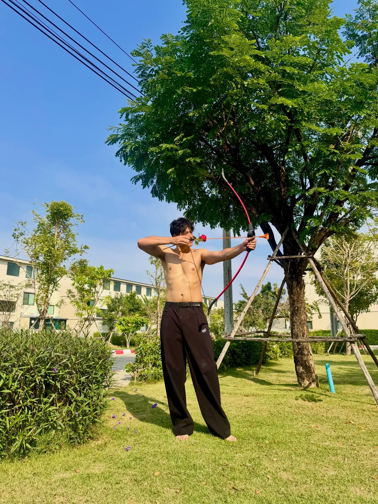 ลุค - อิชิคาว่า พลาวเด้น