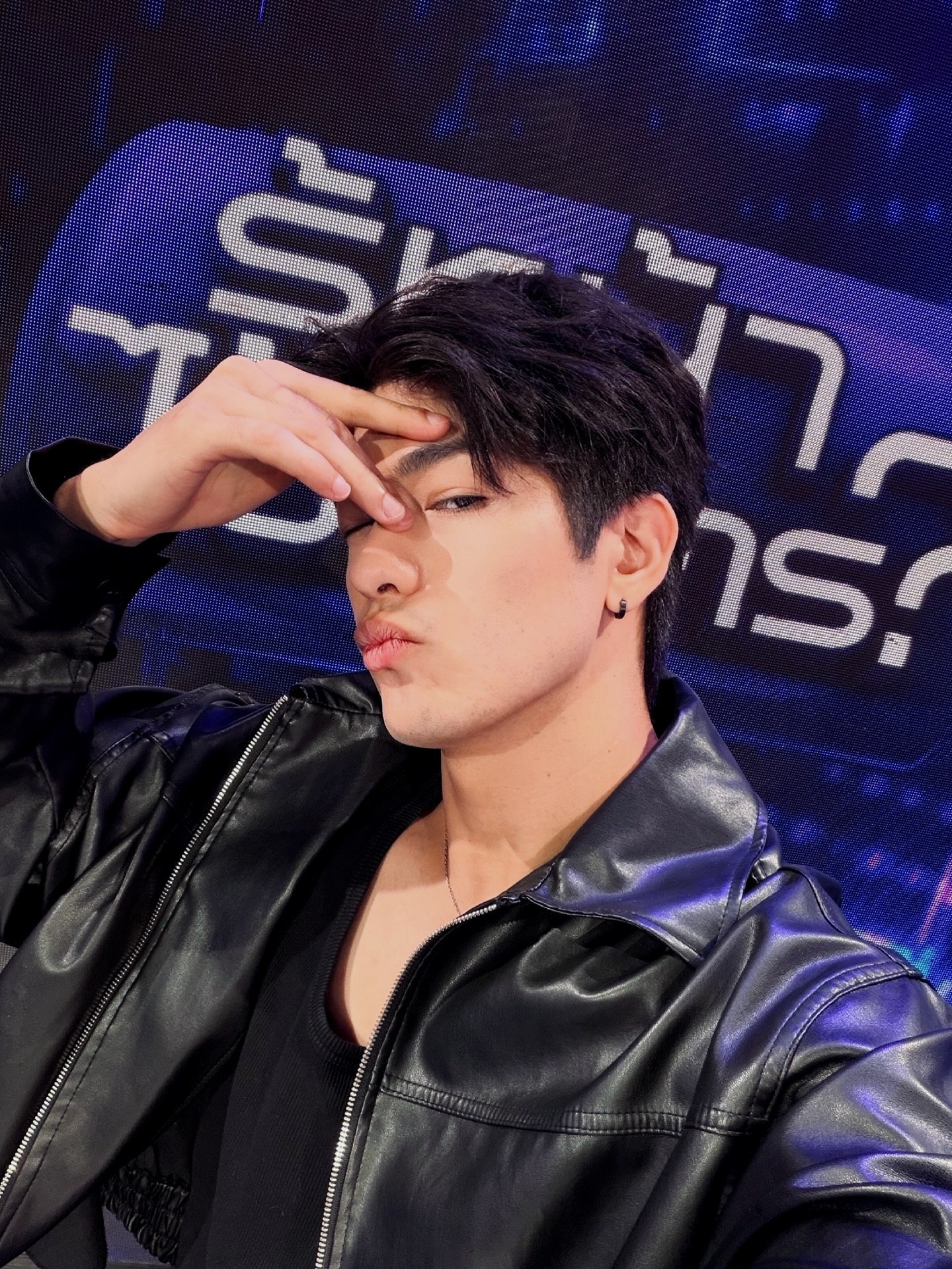 ลุค - อิชิคาว่า พลาวเด้น