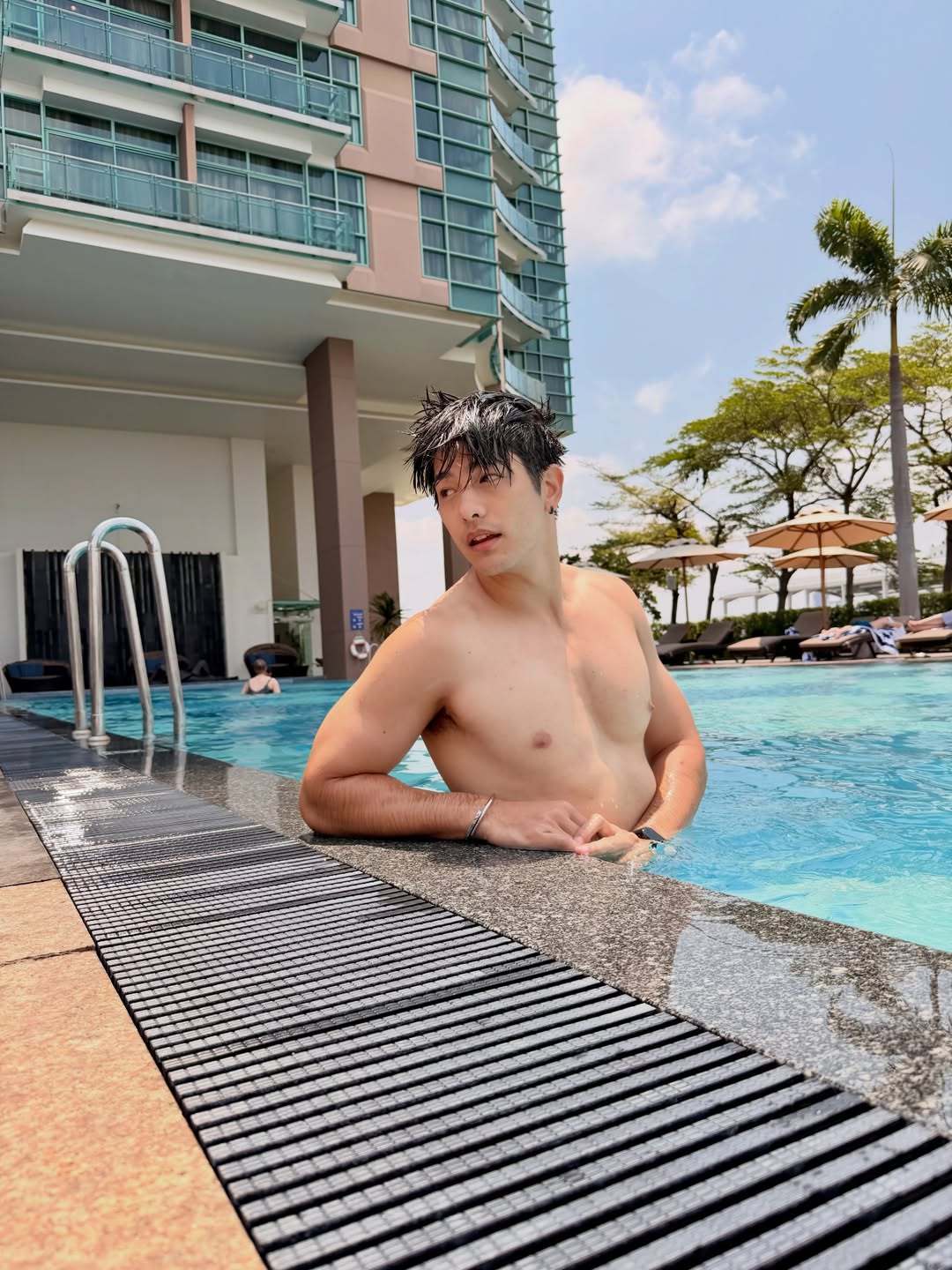 ลุค - อิชิคาว่า พลาวเด้น