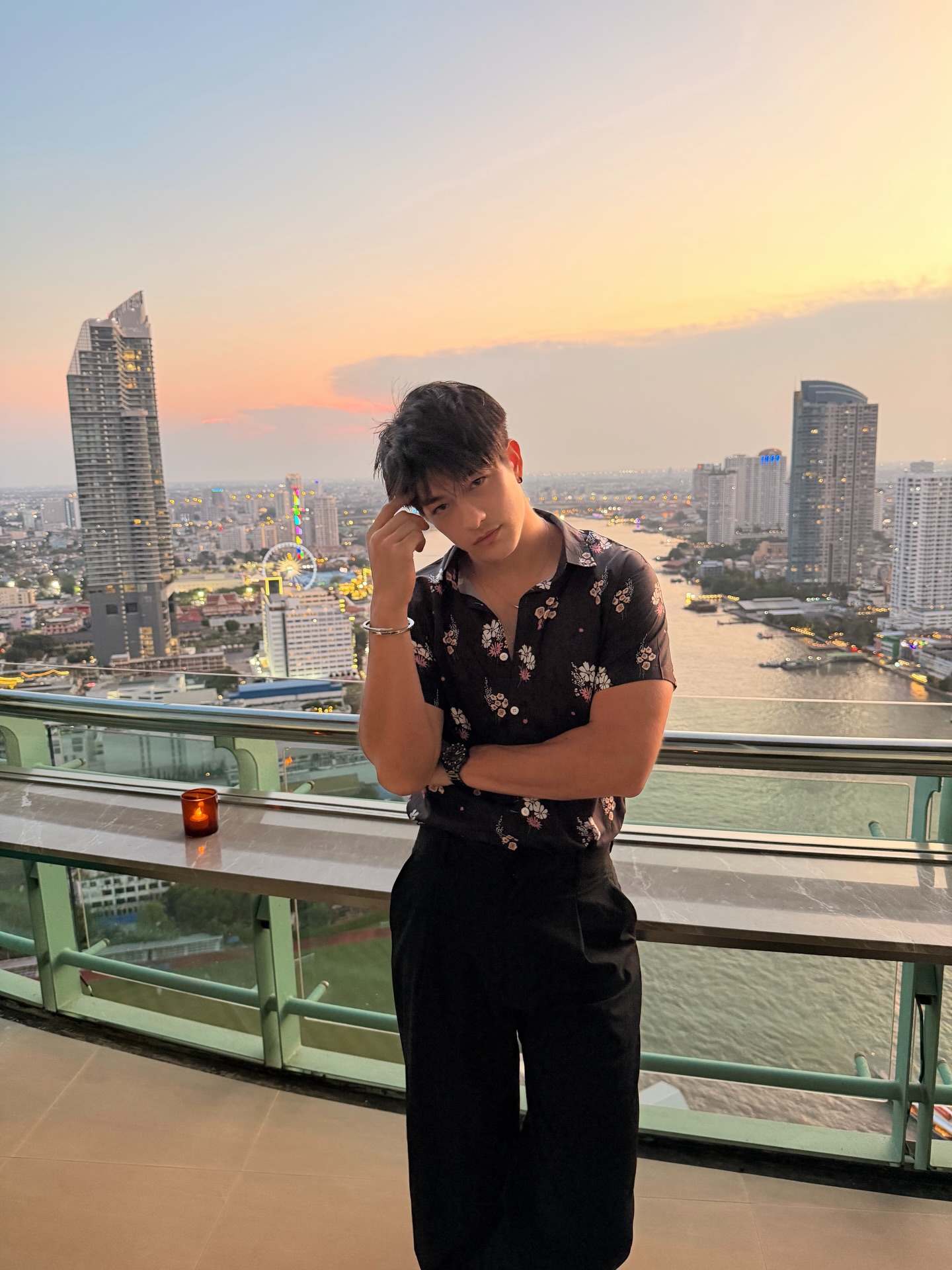 ลุค - อิชิคาว่า พลาวเด้น