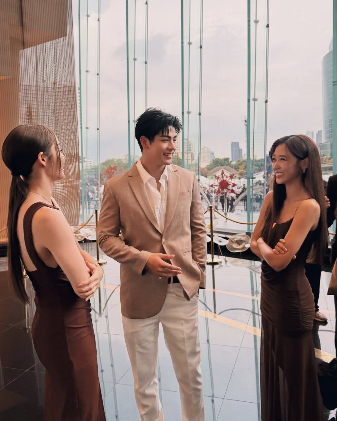 ลุค - อิชิคาว่า พลาวเด้น