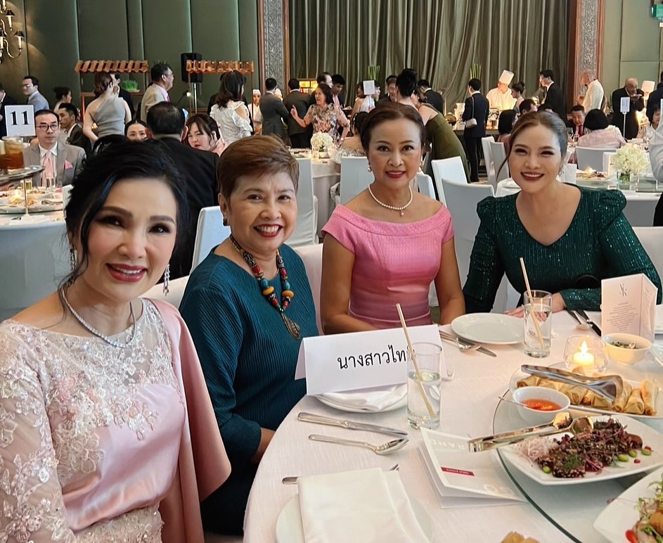 อร - อรอนงค์ ปัญญาวงศ์