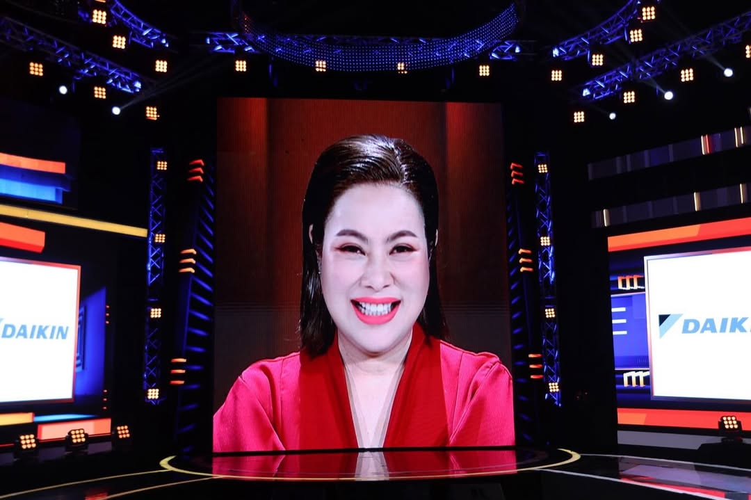 อร - อรอนงค์ ปัญญาวงศ์